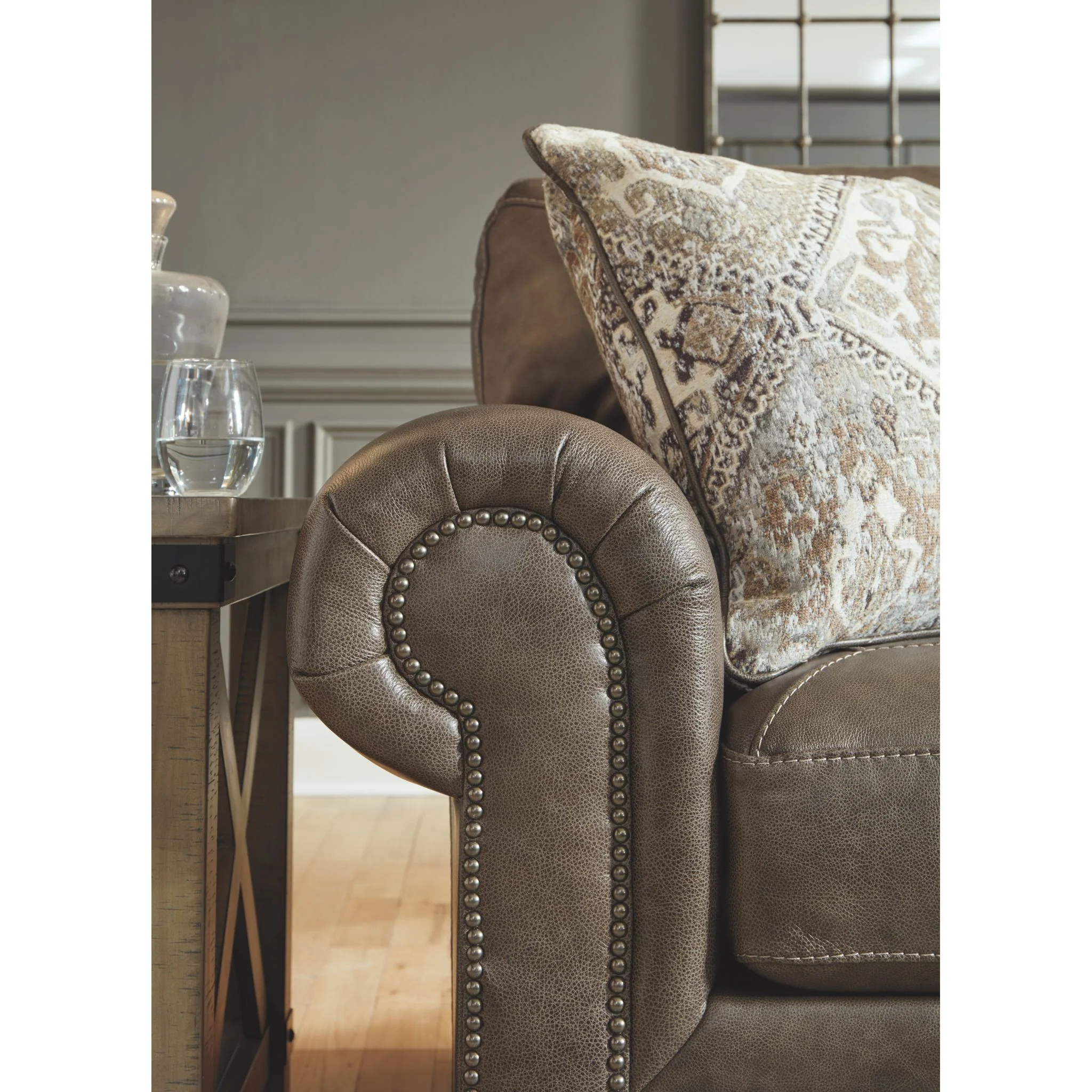 Roleson 2 Piece Sectional - Image 5