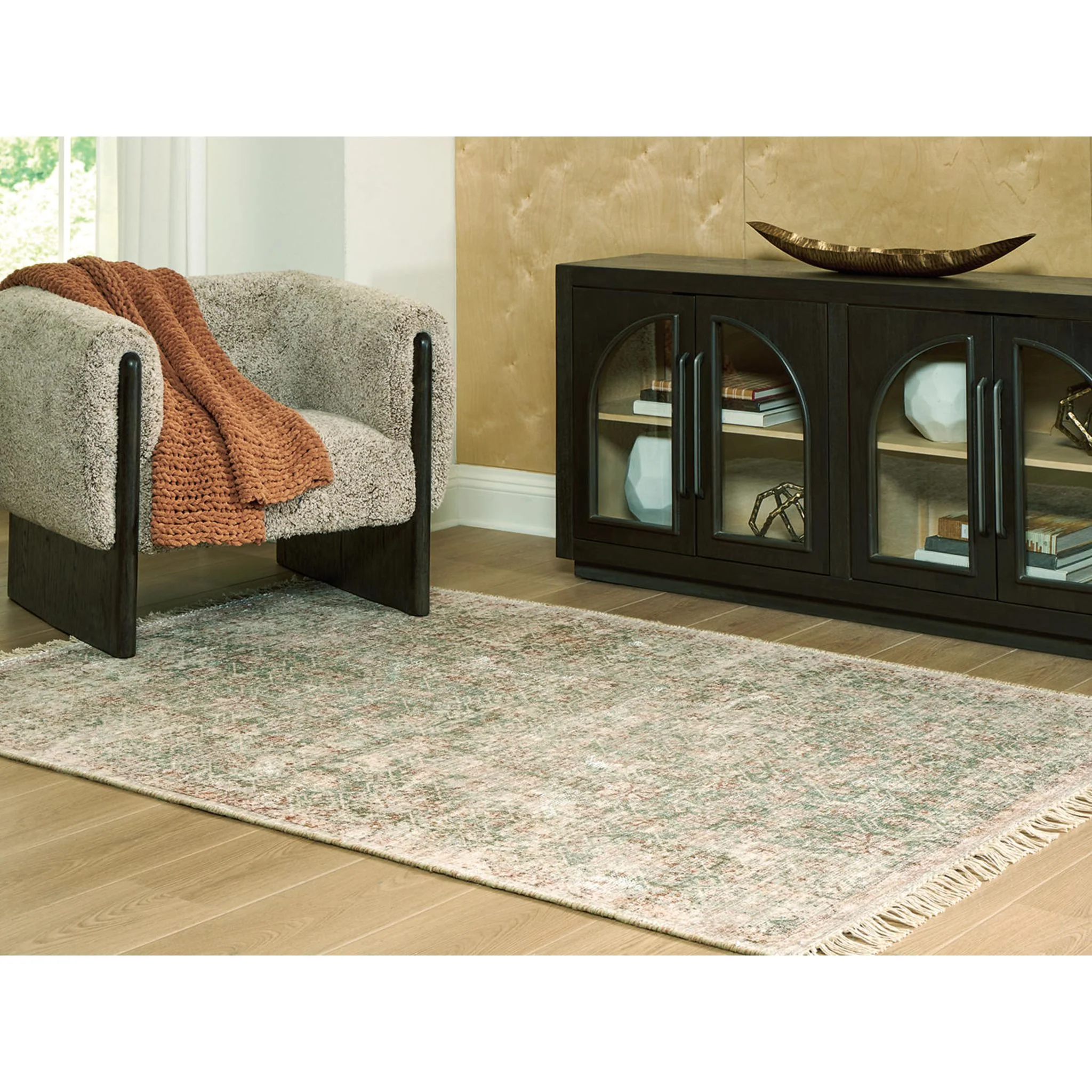 Rossbury Medium Rug - Image 5