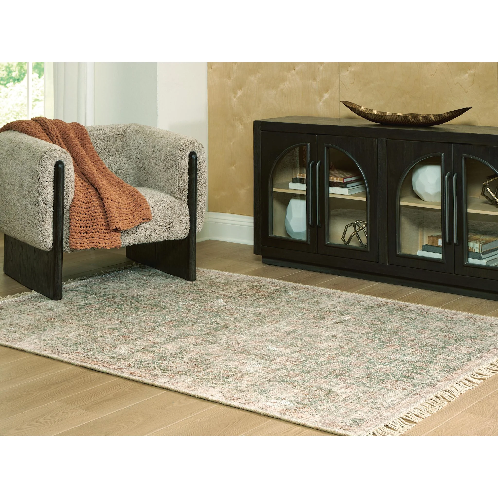 Rossbury Medium Rug - Image 9