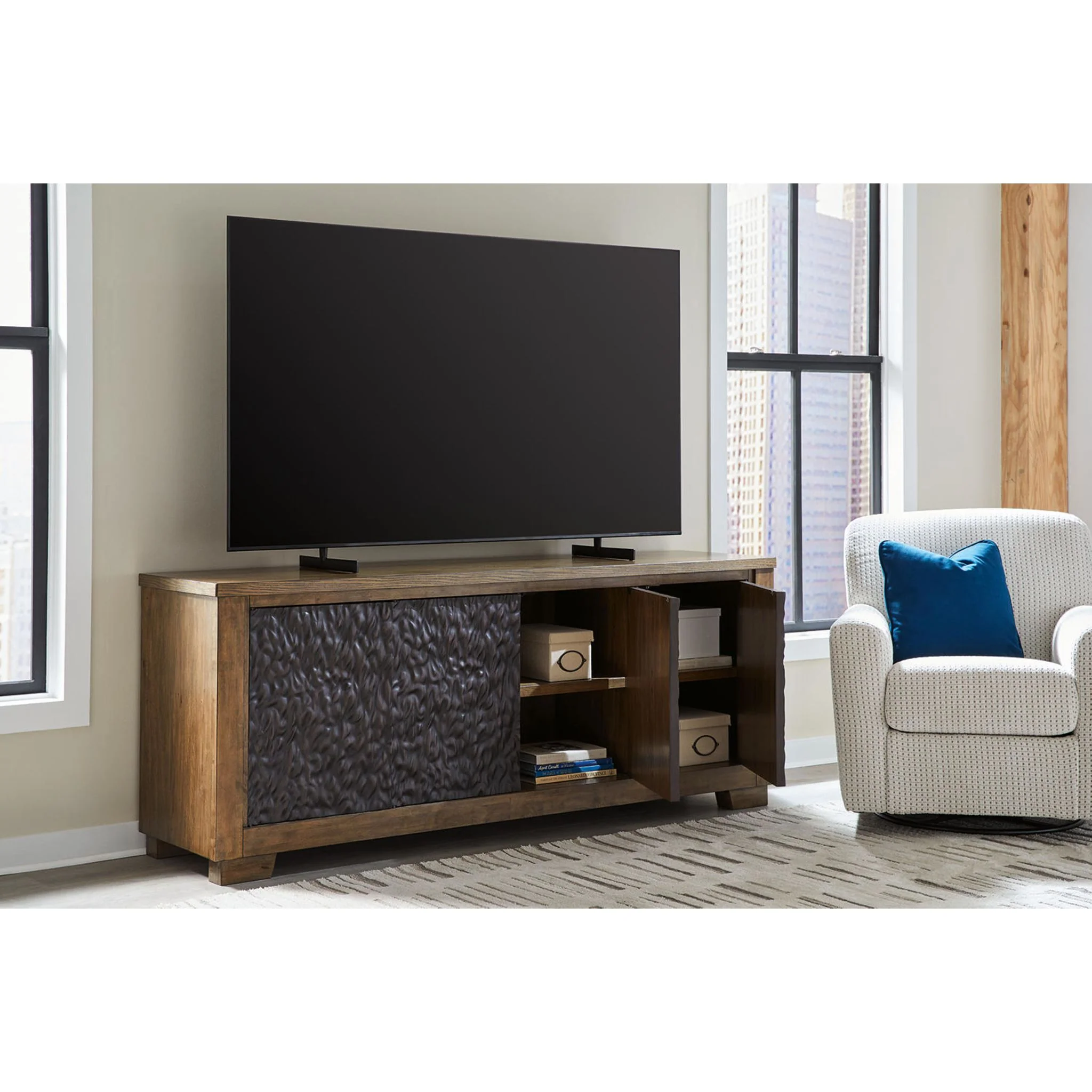 Rosswain TV Stand - Image 8