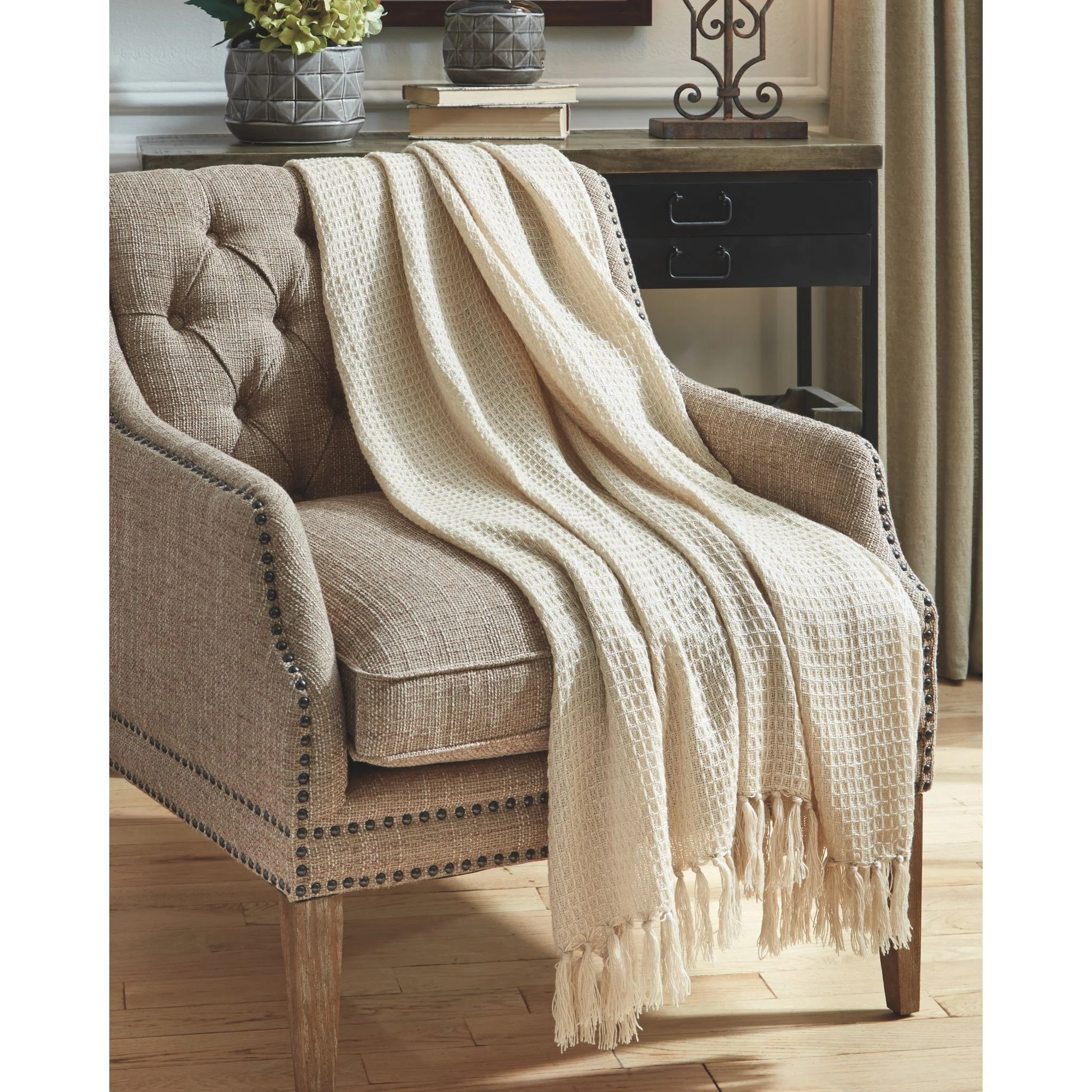 Rowena Throw - Image 2