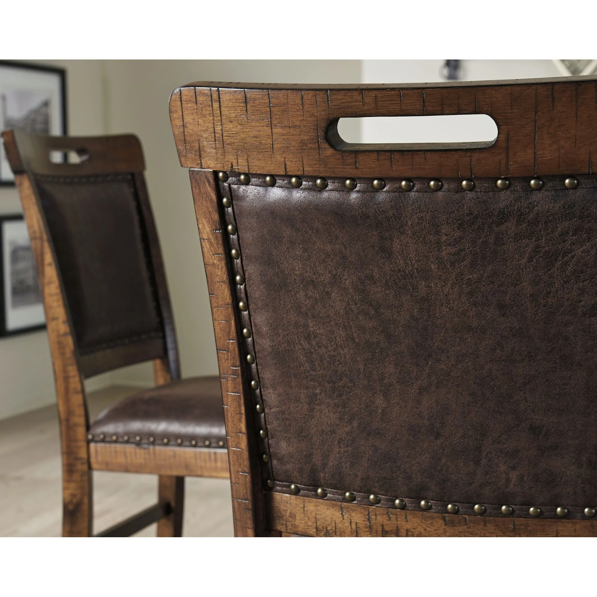 Royard-Exclusive 5 Piece Pub Set - Image 18