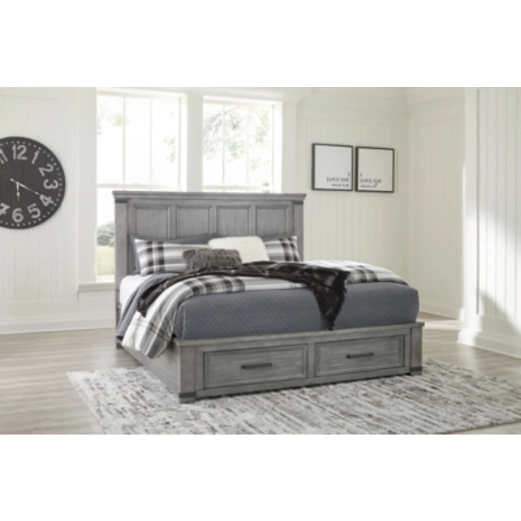 Russelyn Storage Bed - Image 15