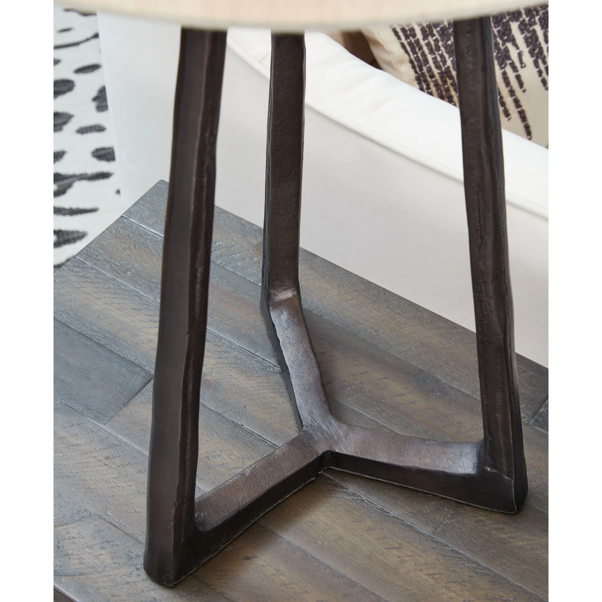 Ryandale Table Lamp (Single) - Image 3