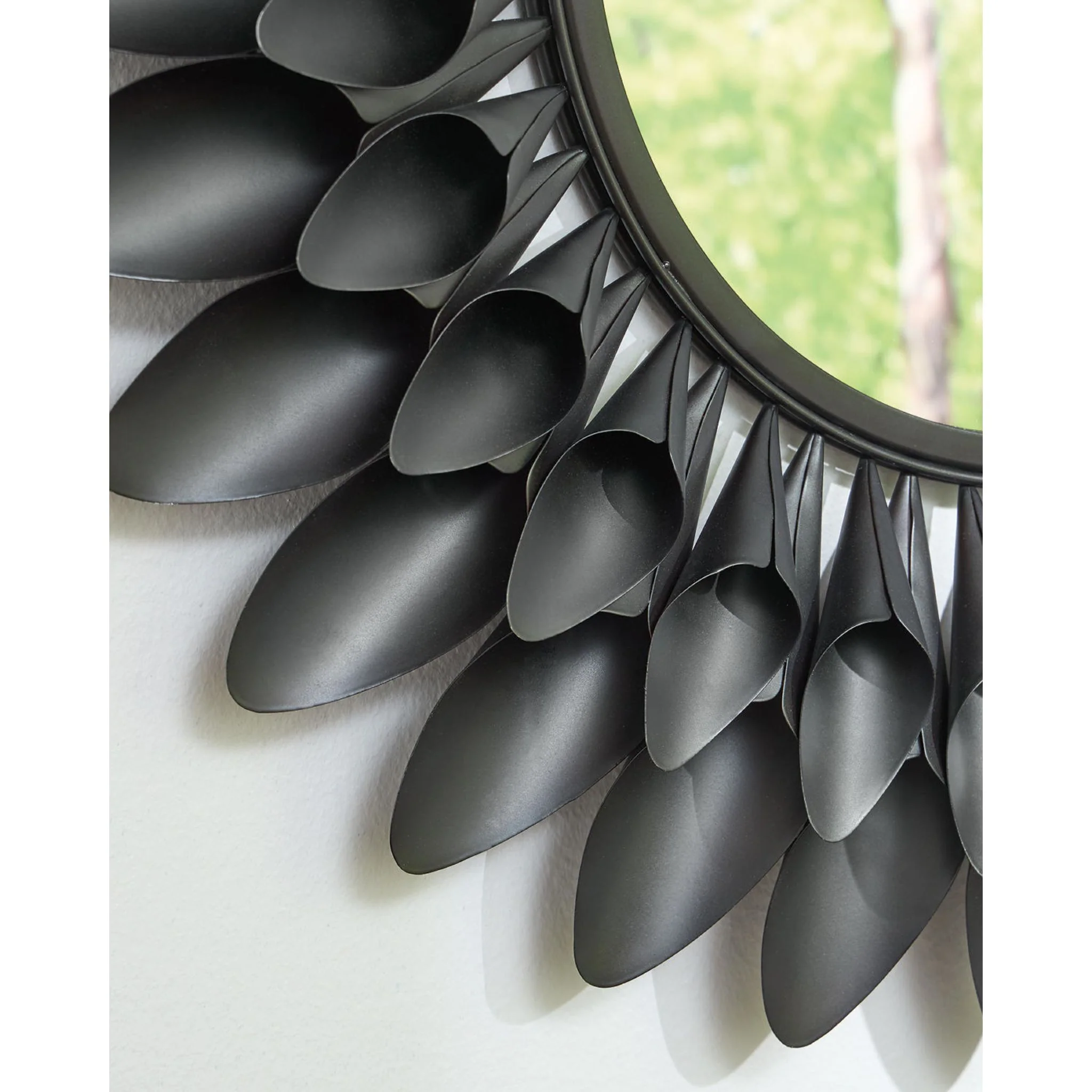 Ryenmour Accent Mirror - Image 6