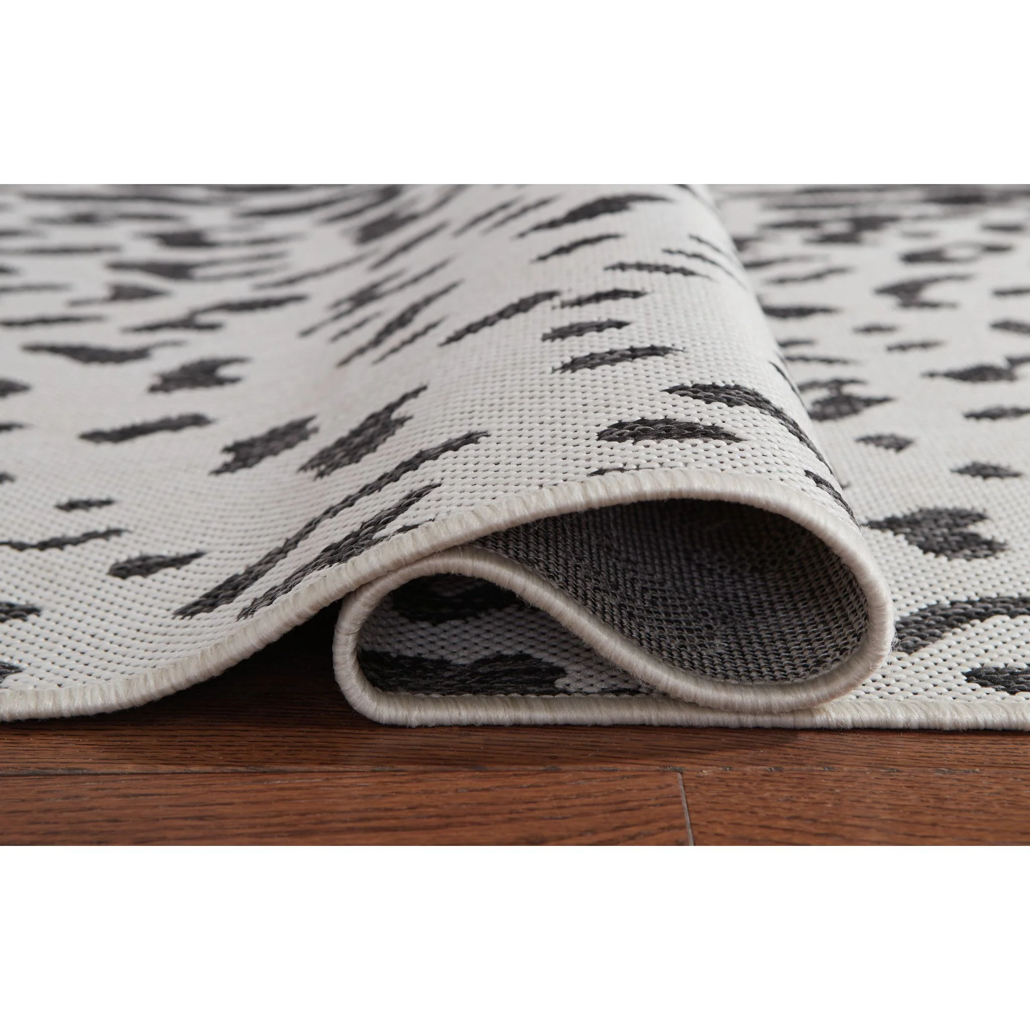 Samya Area Rug - Image 4