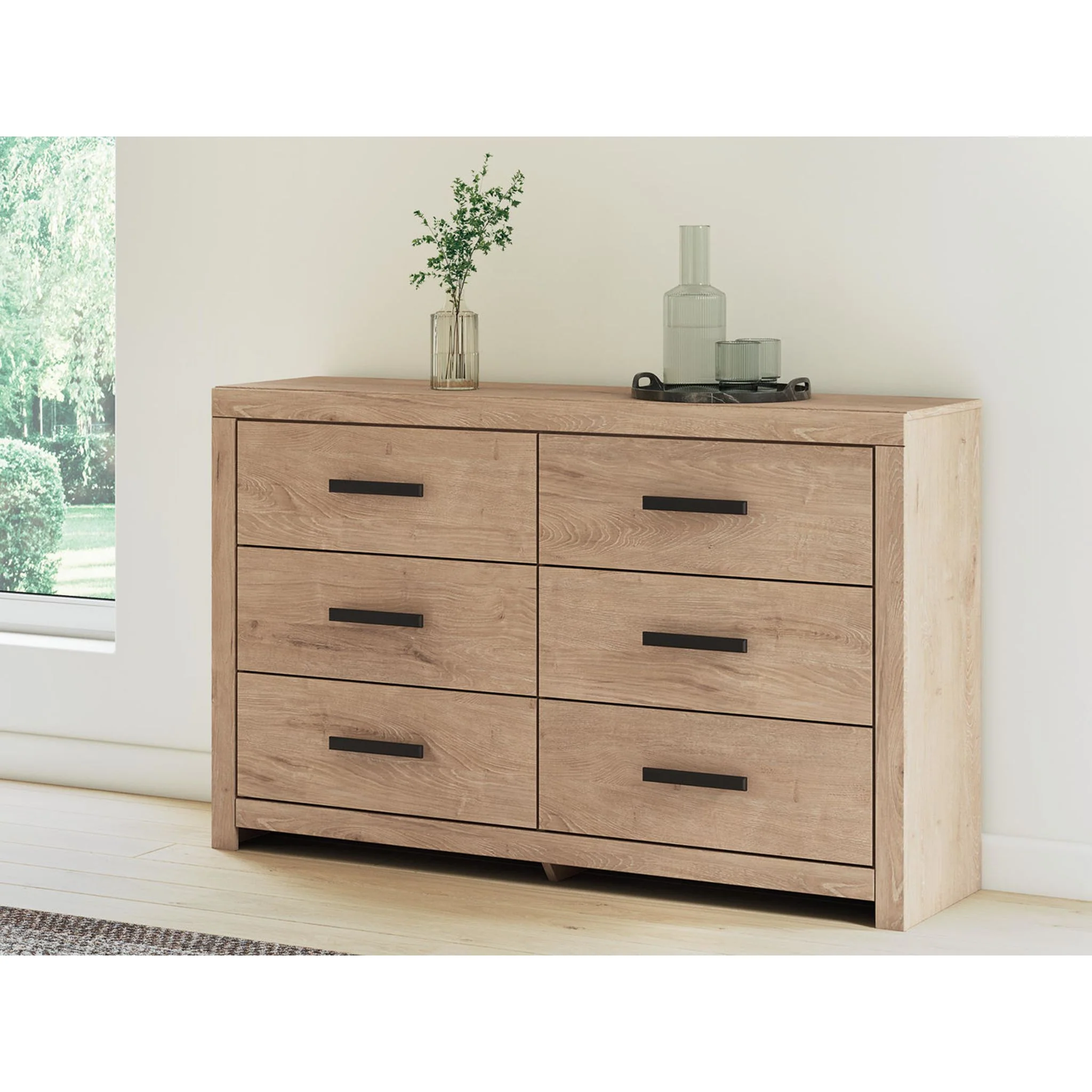 Sanginlane Dresser - Image 2