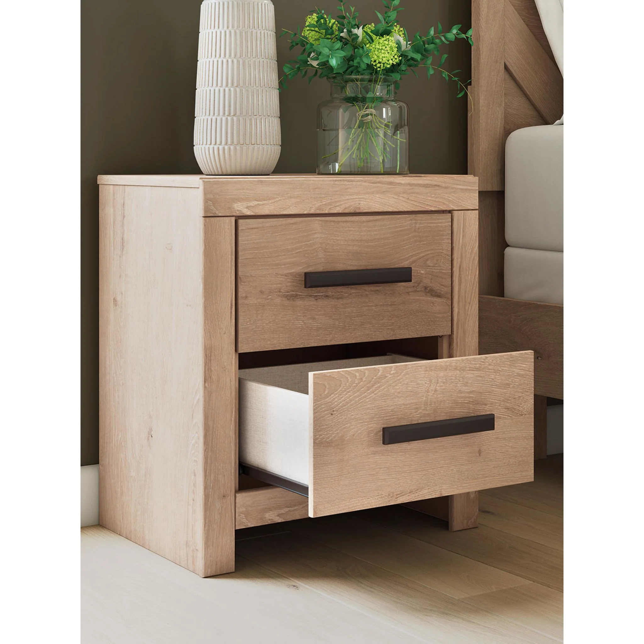 Sanginlane Nightstand - Image 8