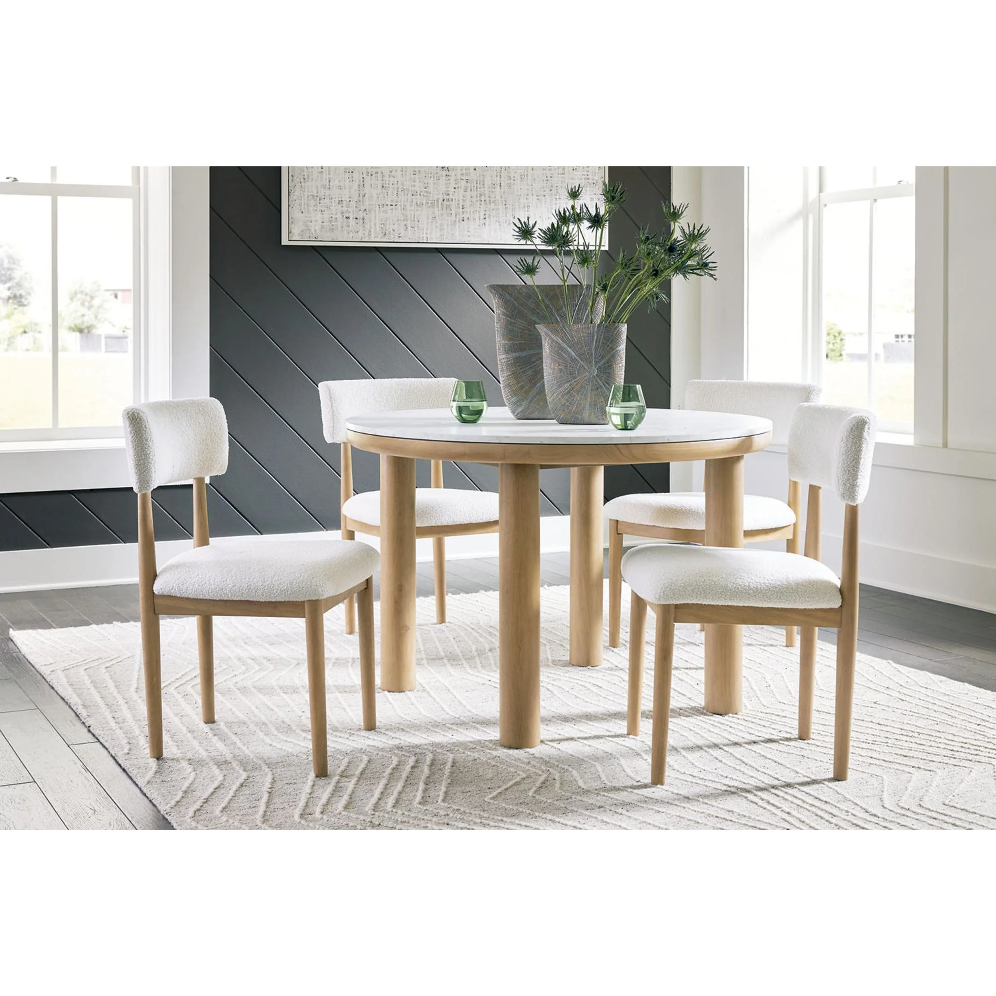 Sawdyn Dining Set - Image 6