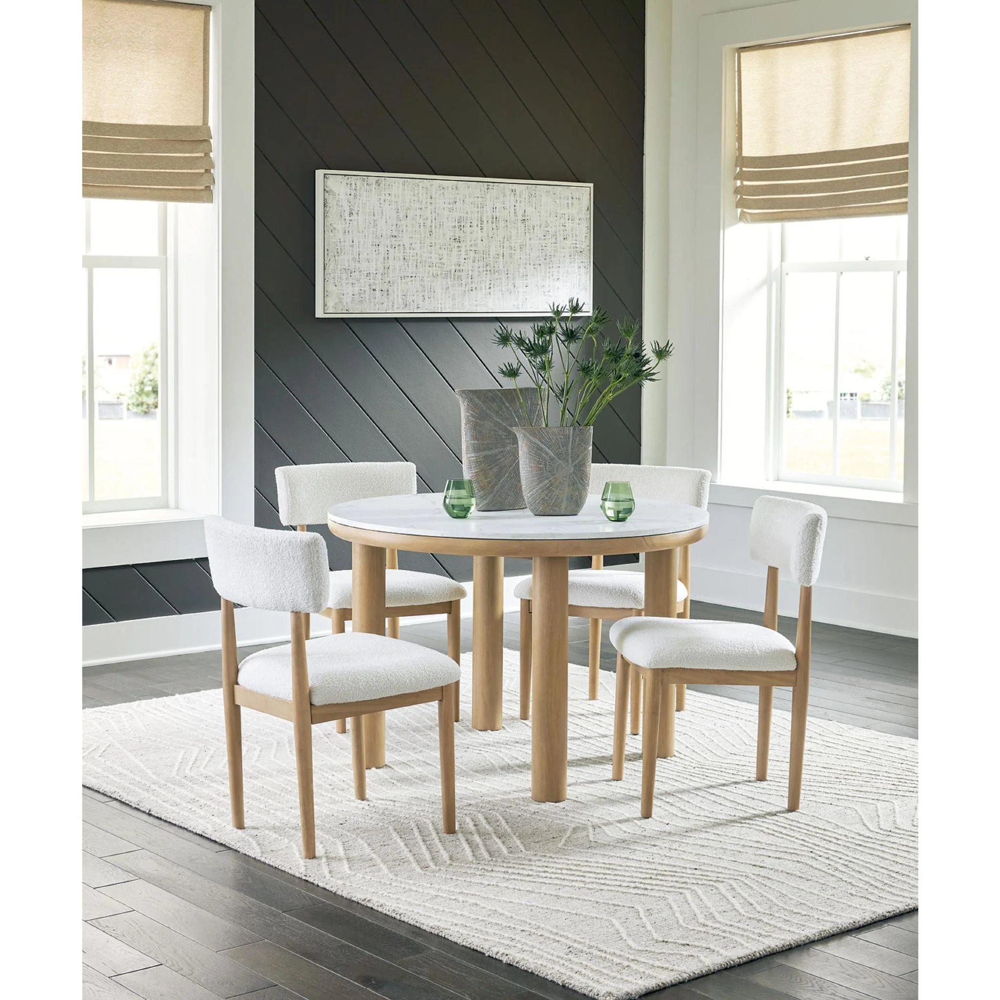 Sawdyn Dining Set - Image 7