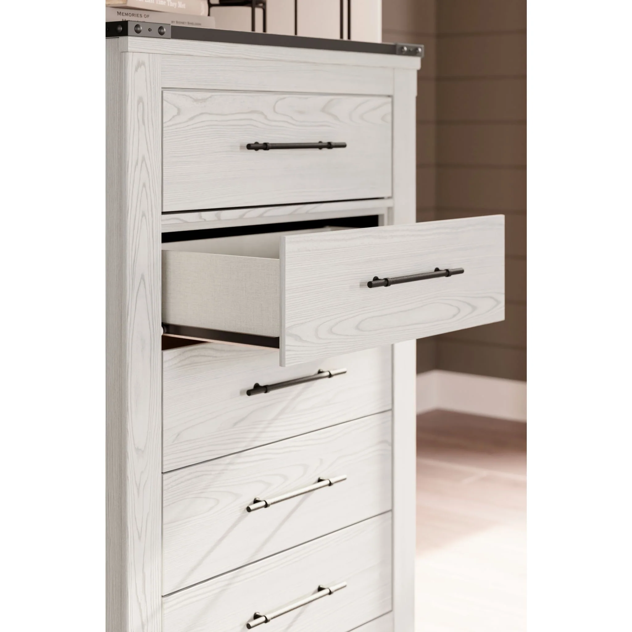 Schoenberg Chest - Image 10