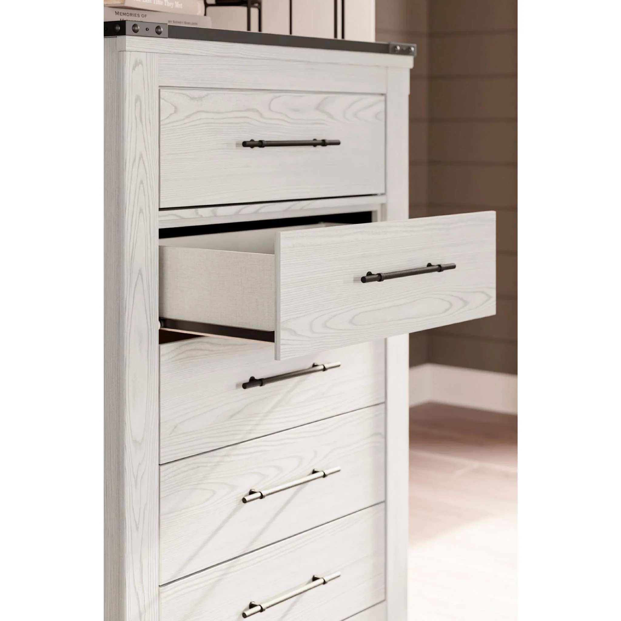 Schoenberg Chest - Image 14