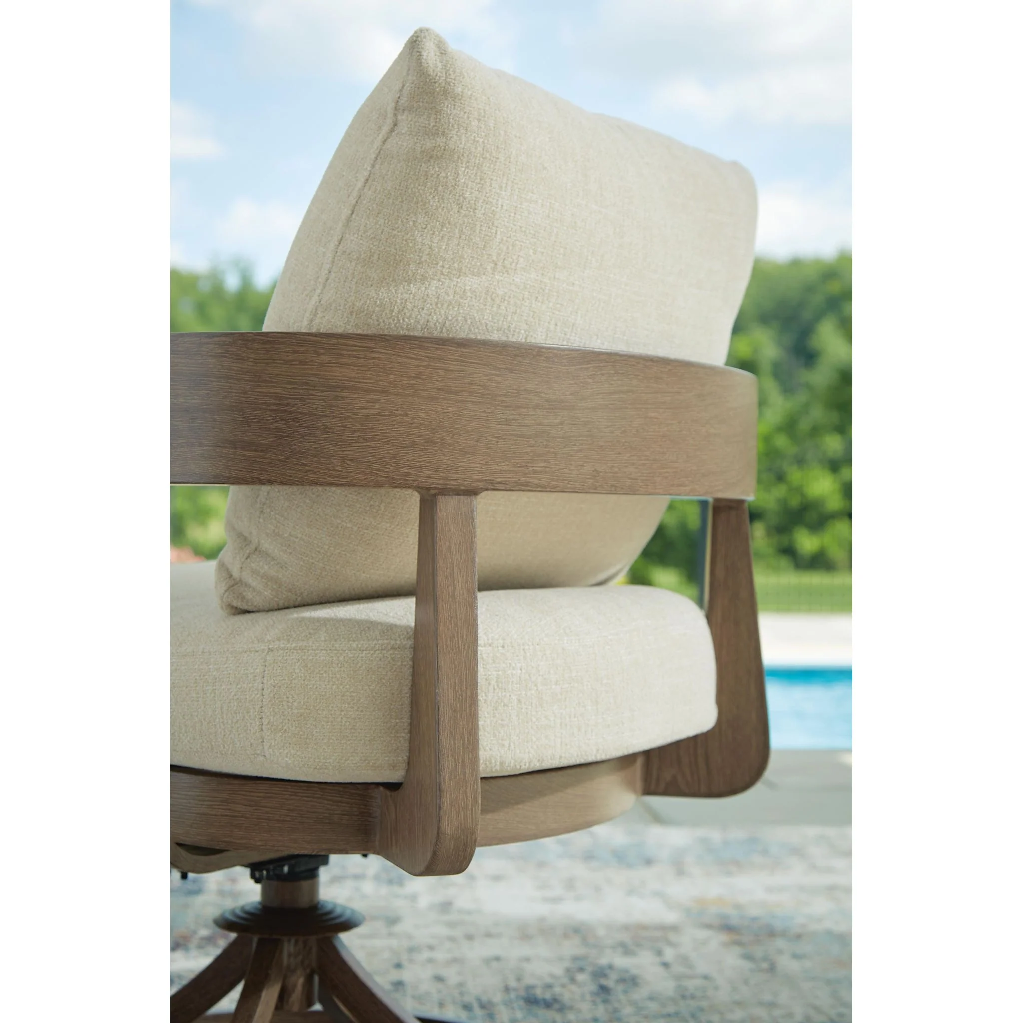 Serene Bay Outdoor Swivel Chair w/Cushion (set of 2) - Image 23