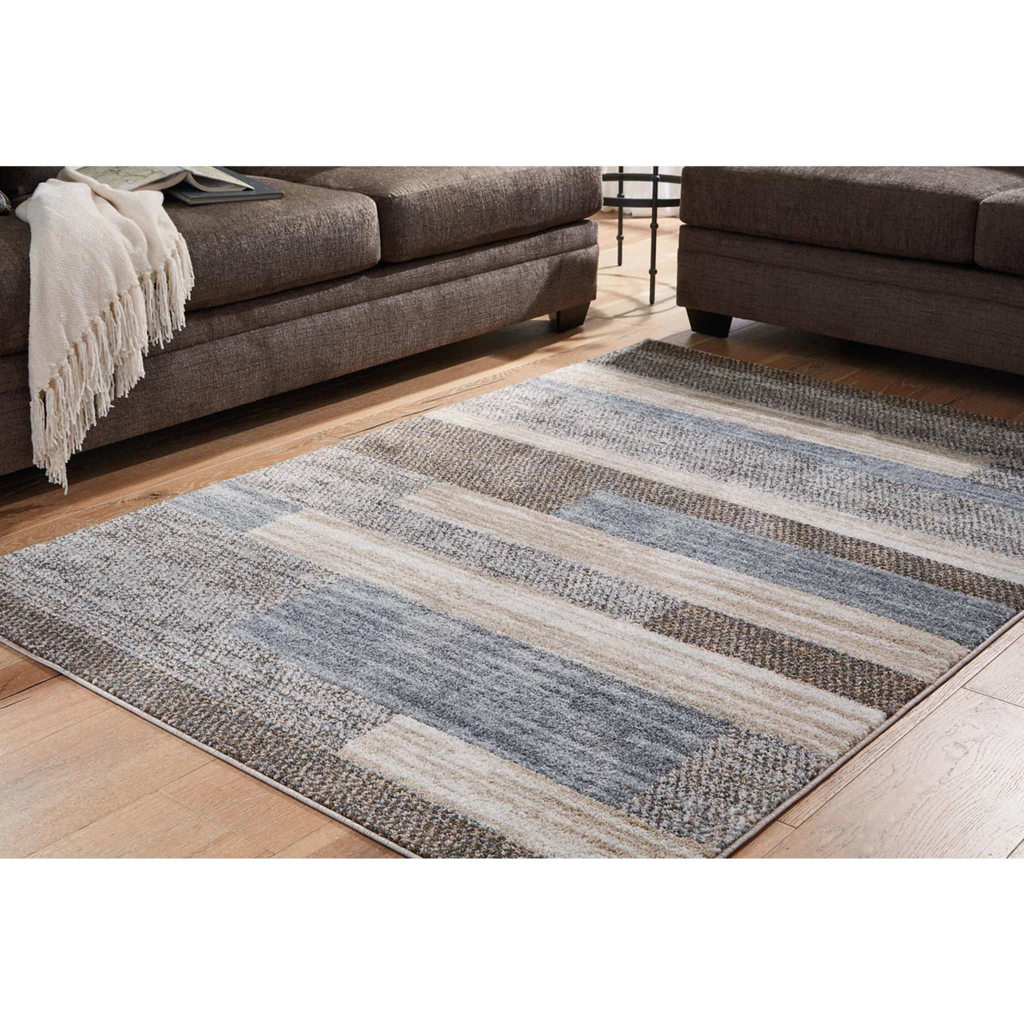 Sethburn Area Rug - Image 4