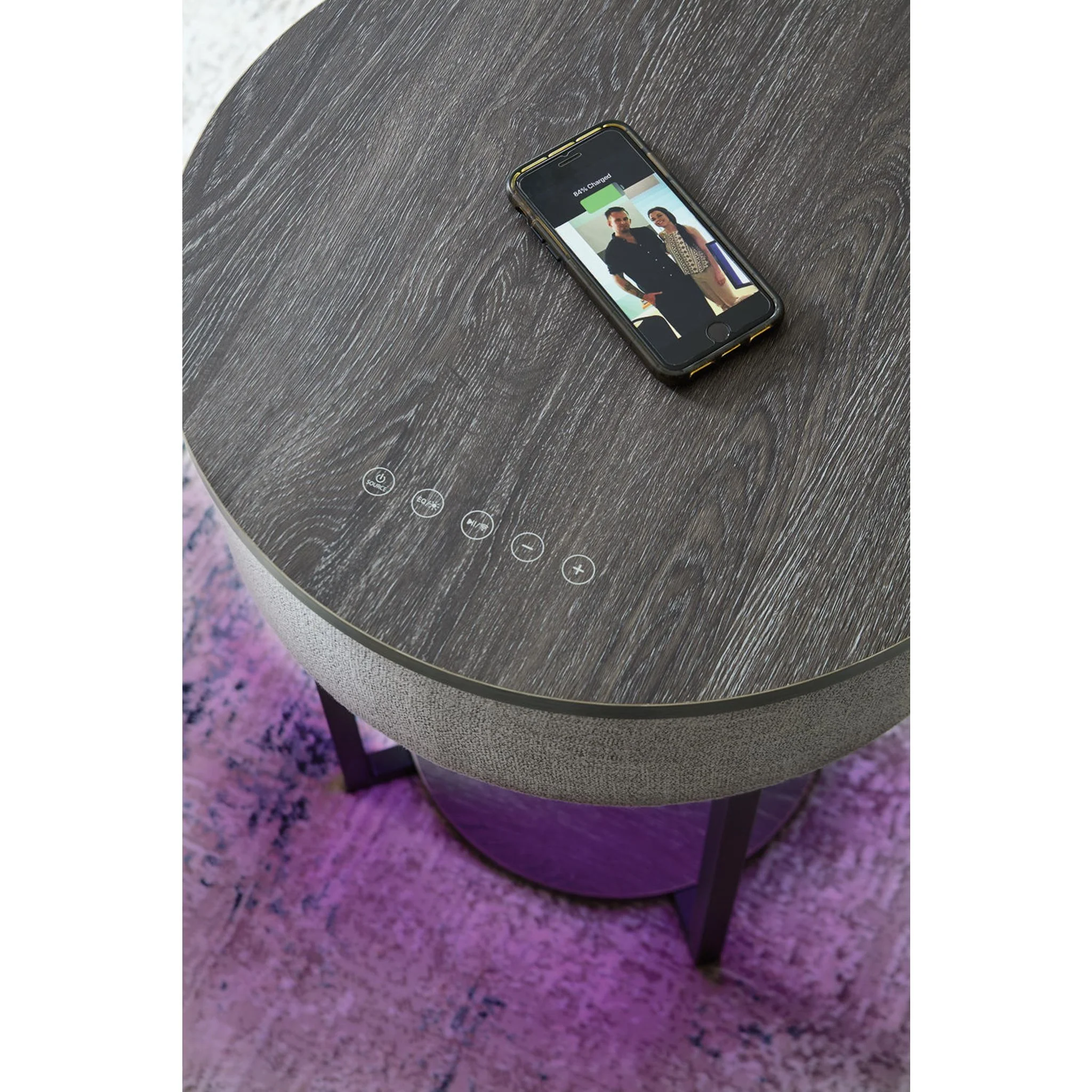 Sethlen Accent Table - Image 6