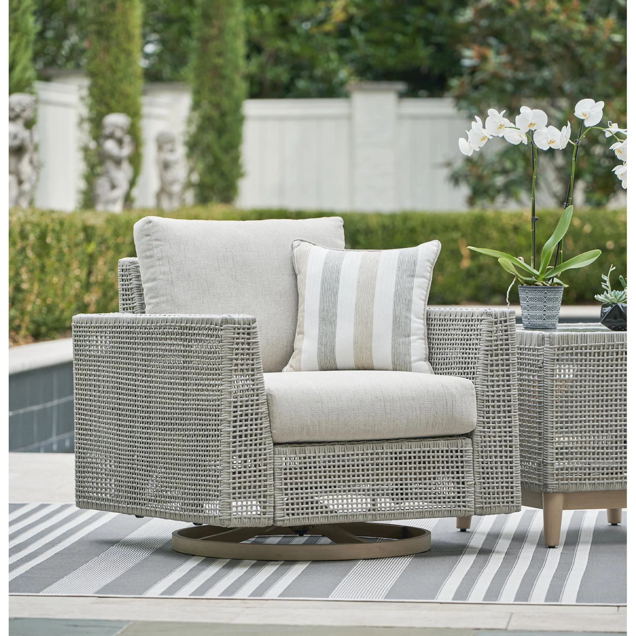 Seton Creek Outdoor Swivel Lounge Chair with Cushion - Image 2