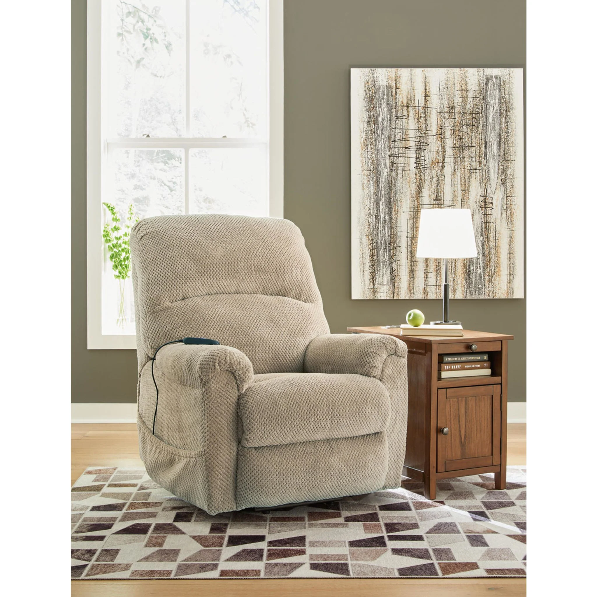 Shadowboxer Power Lift Recliner - Image 2