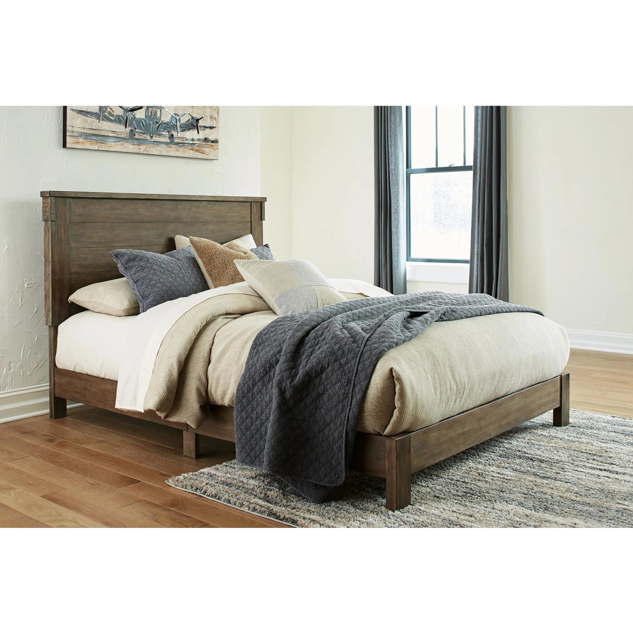 Shamryn 5 Piece Queen Panel Bedroom - Image 11