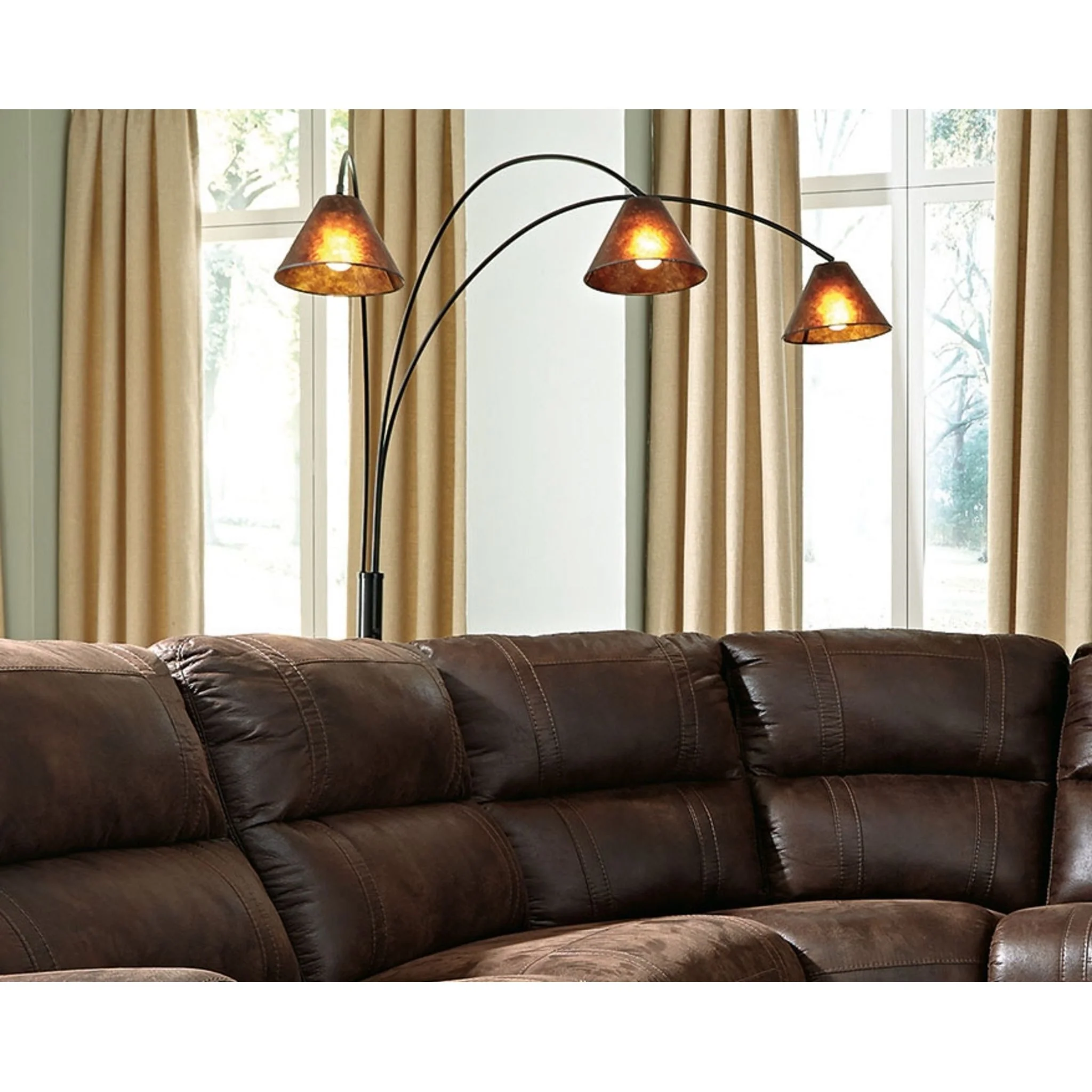 Sharde Floor Lamp - Image 2