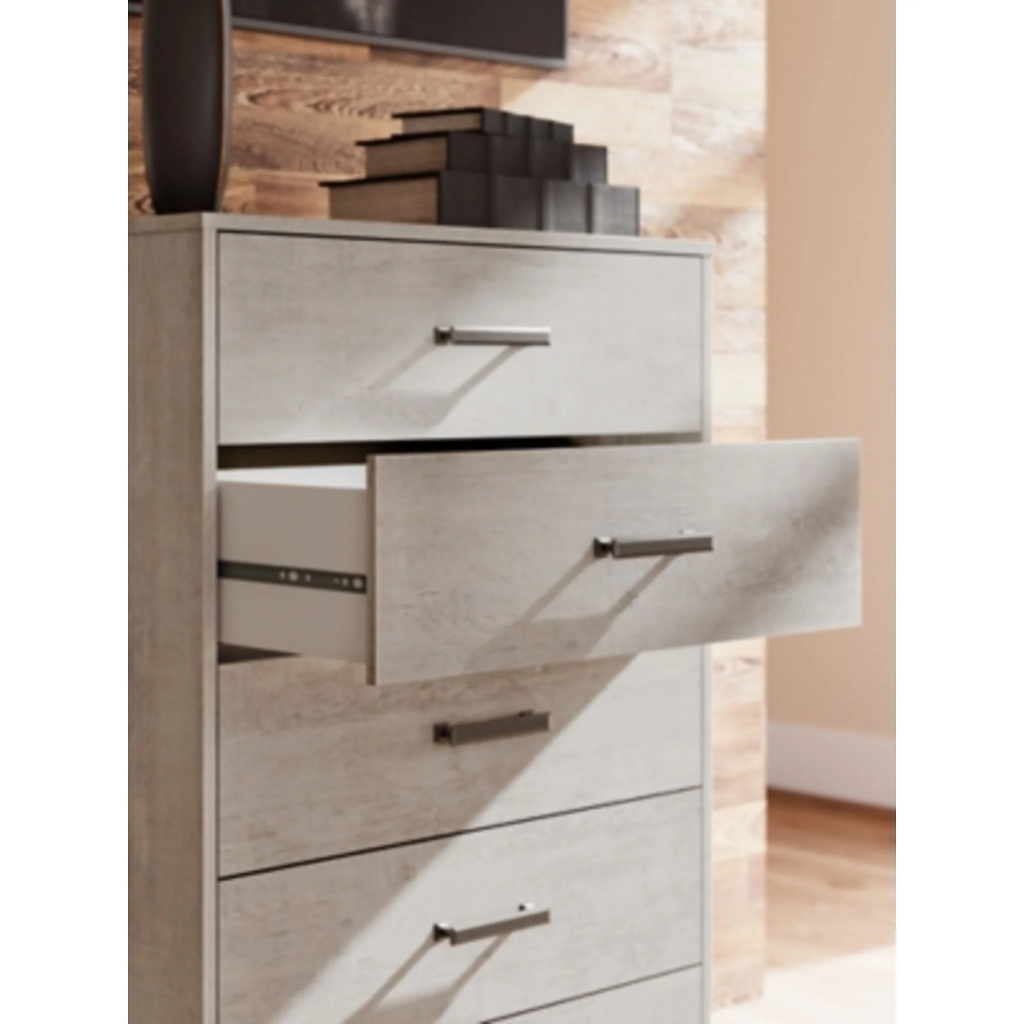 Shawburn Chest - Image 6