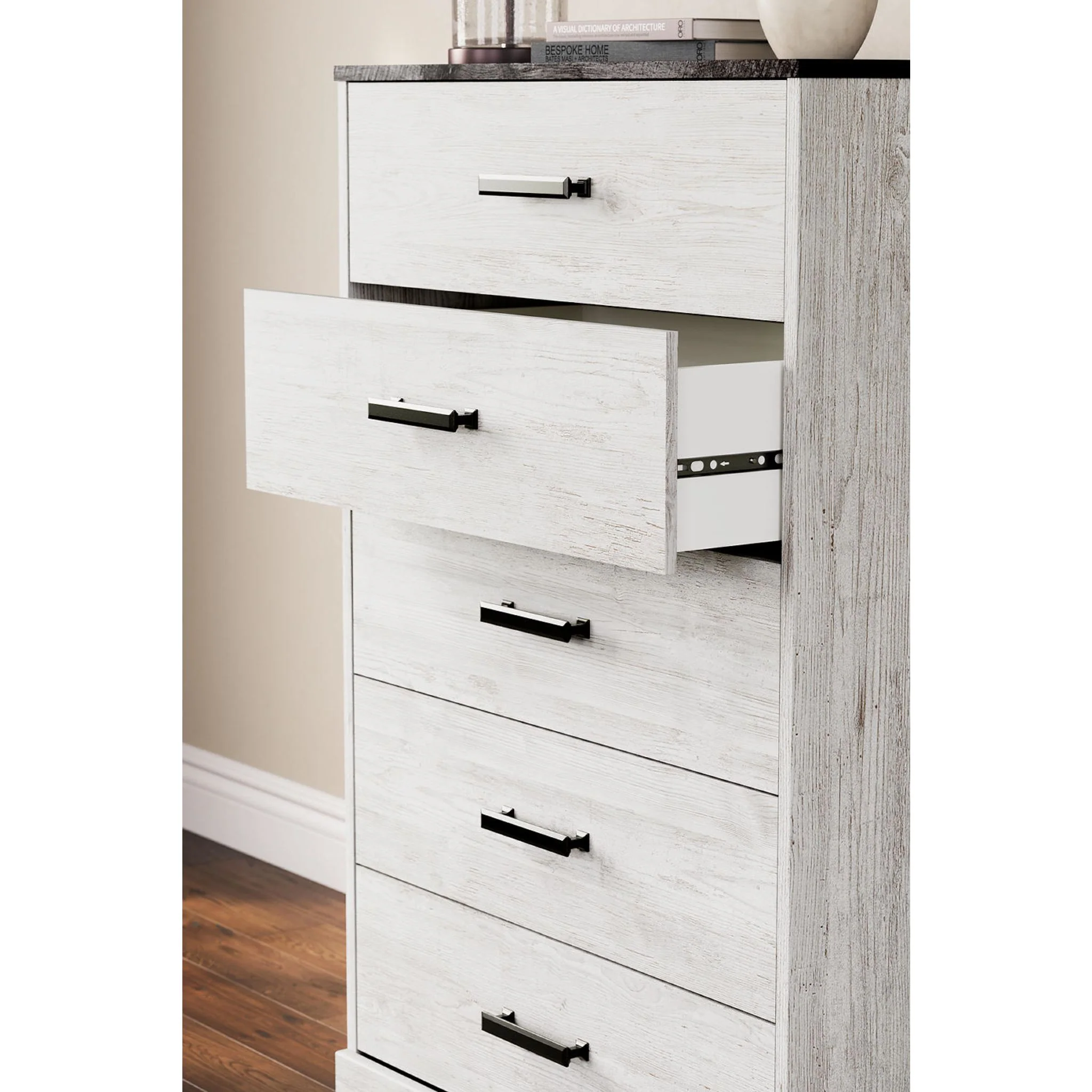 Shawburn Chest - Image 5
