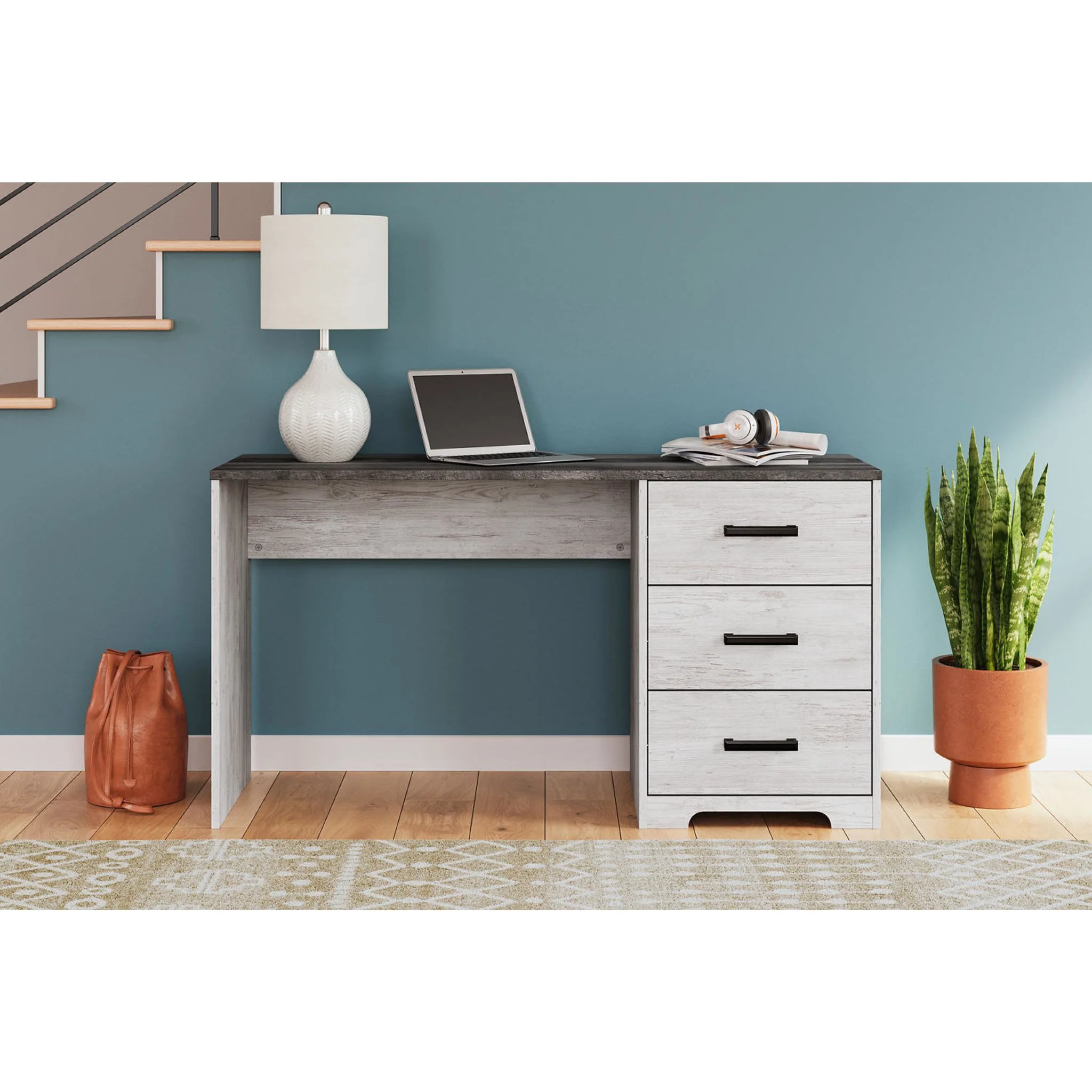 Shawburn Desk - Image 2