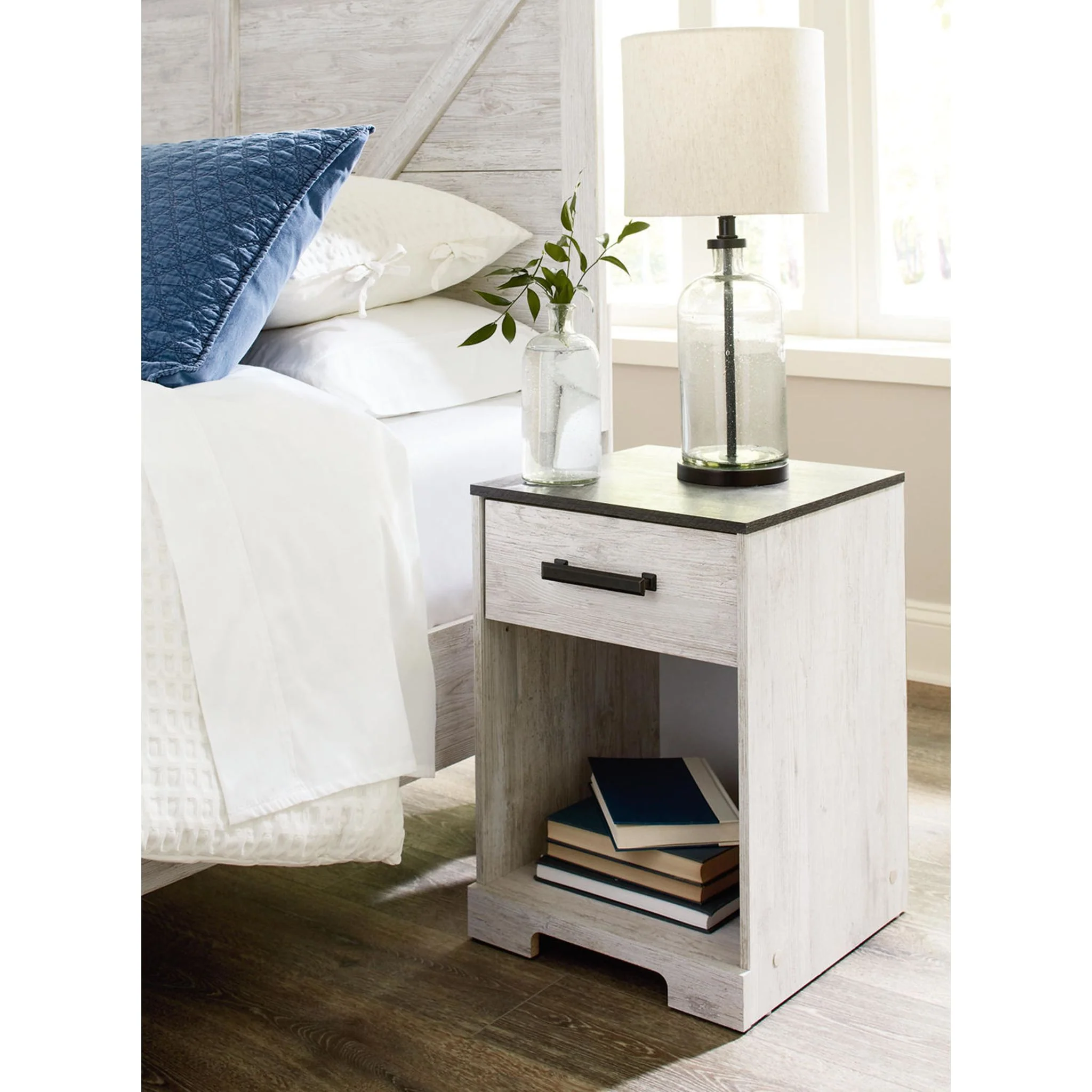 Shawburn Nightstand - Image 6