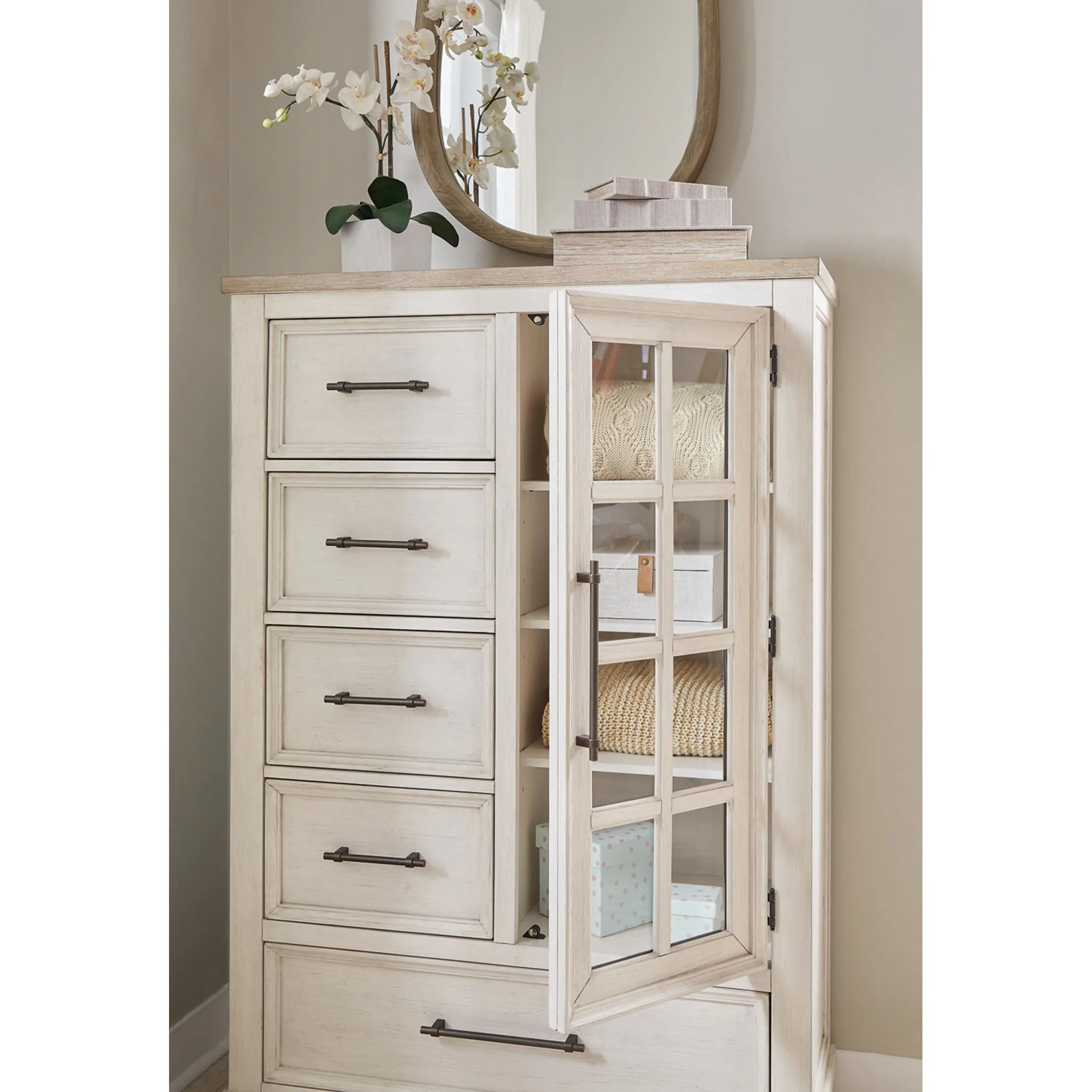 Shaybrock Door Chest - Image 4