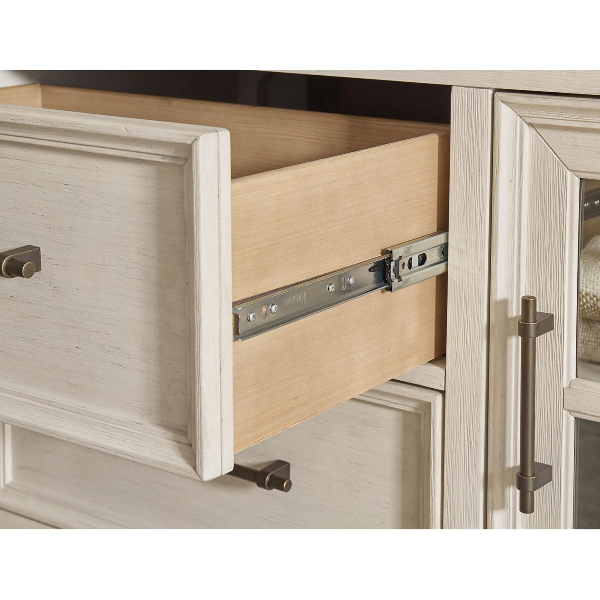 Shaybrock Dresser and Mirror - Image 6