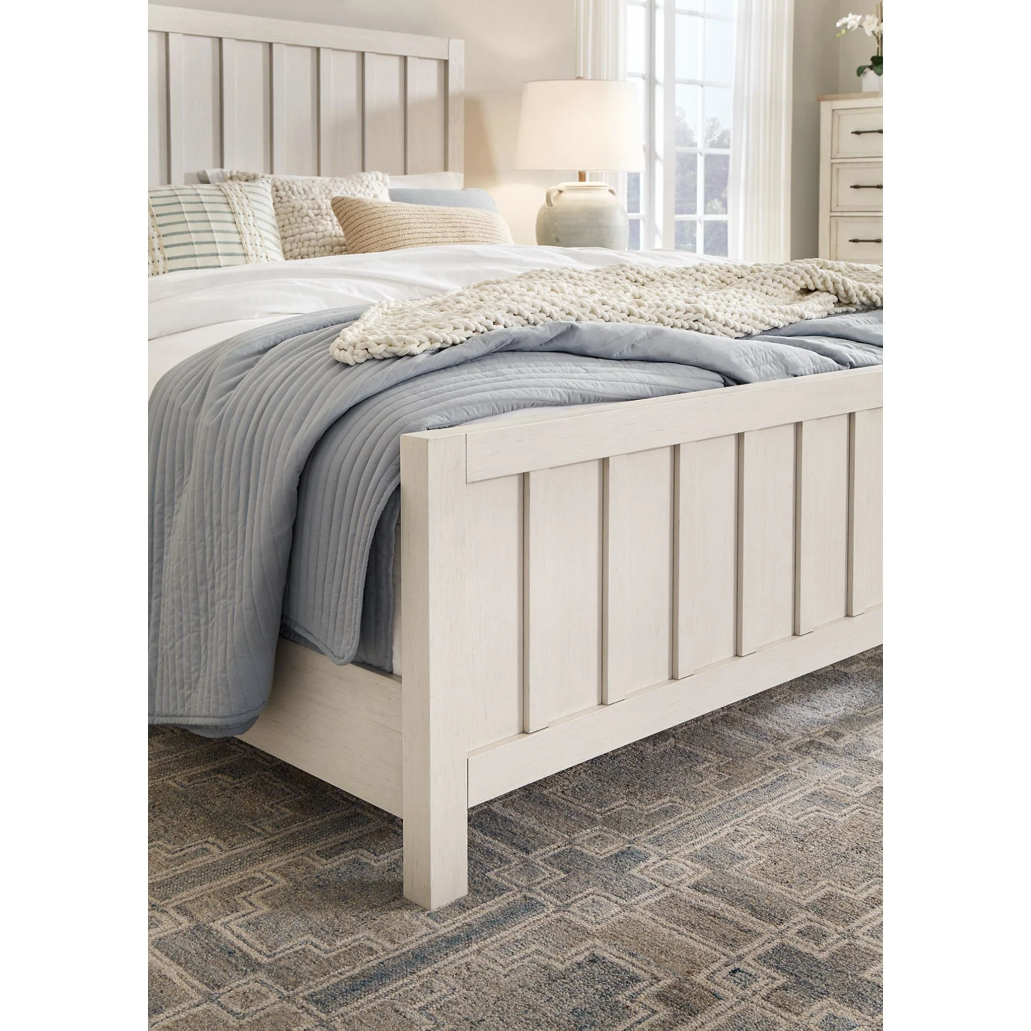 Shaybrock Panel Bed - Image 4