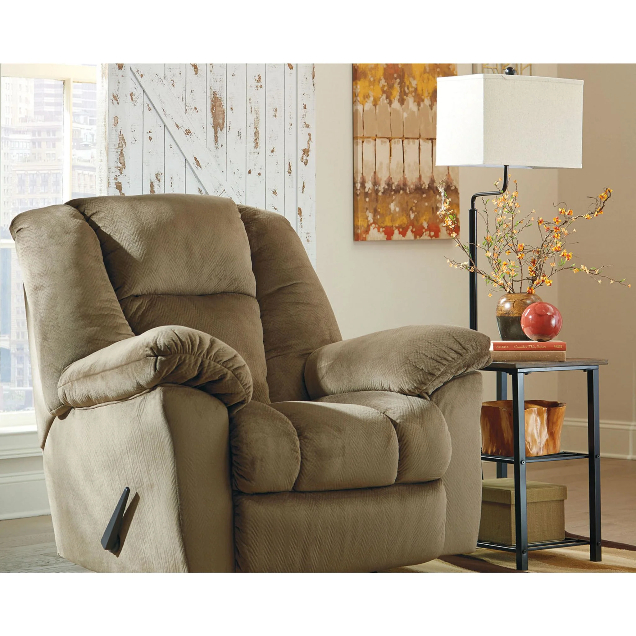 Shianne Floor Lamp - Image 8