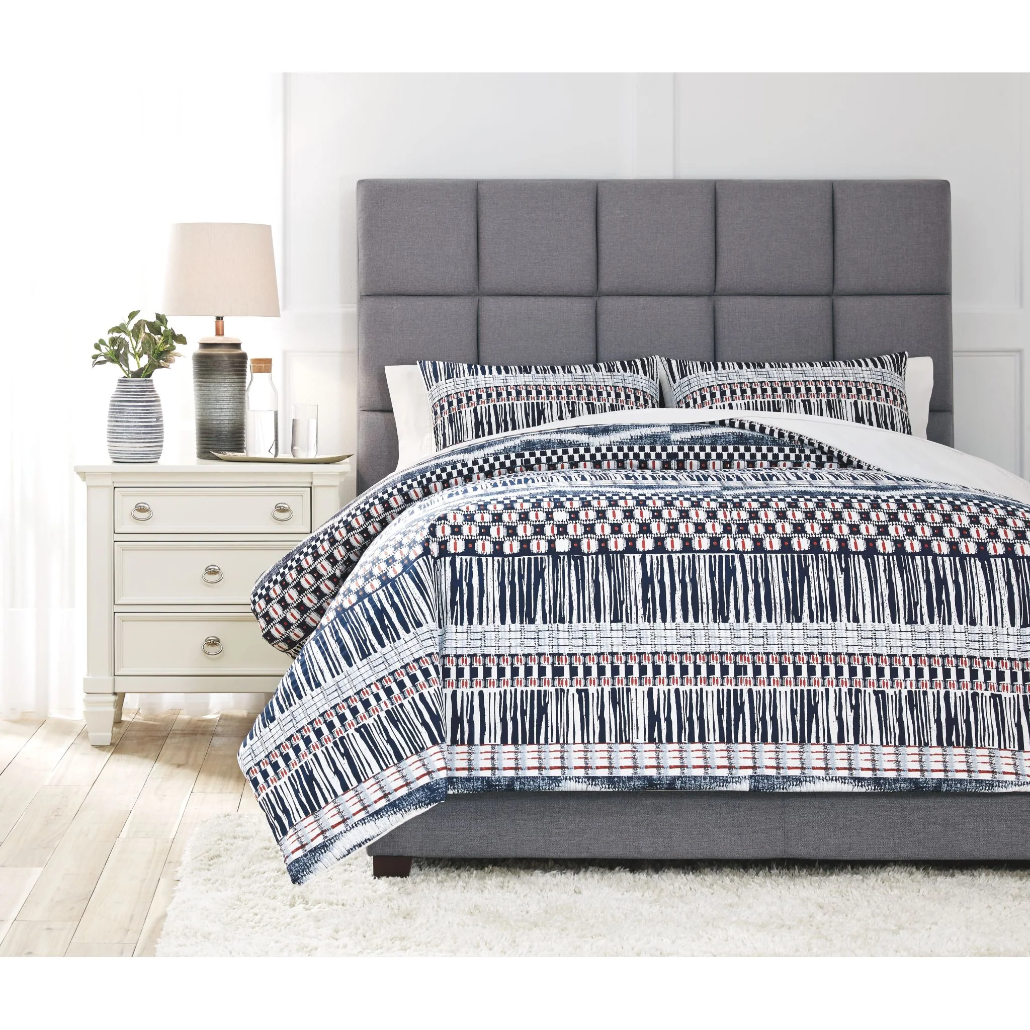 Shilliam Queen Comforter Set - Image 3