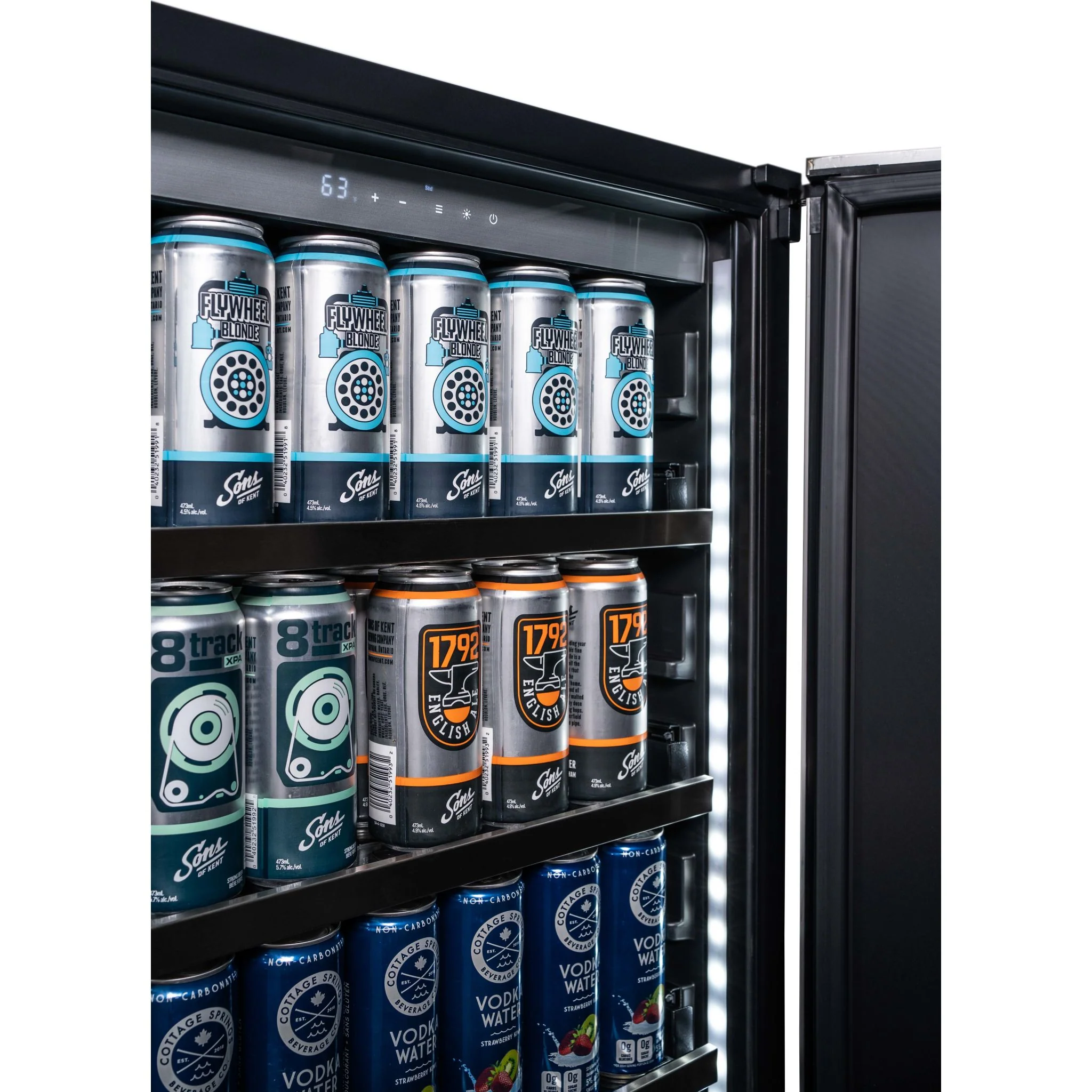 Silhouette 5.5 cu. ft. Built-in Outdoor Fridge  -Black (SPRAR055D1SS) - Image 6