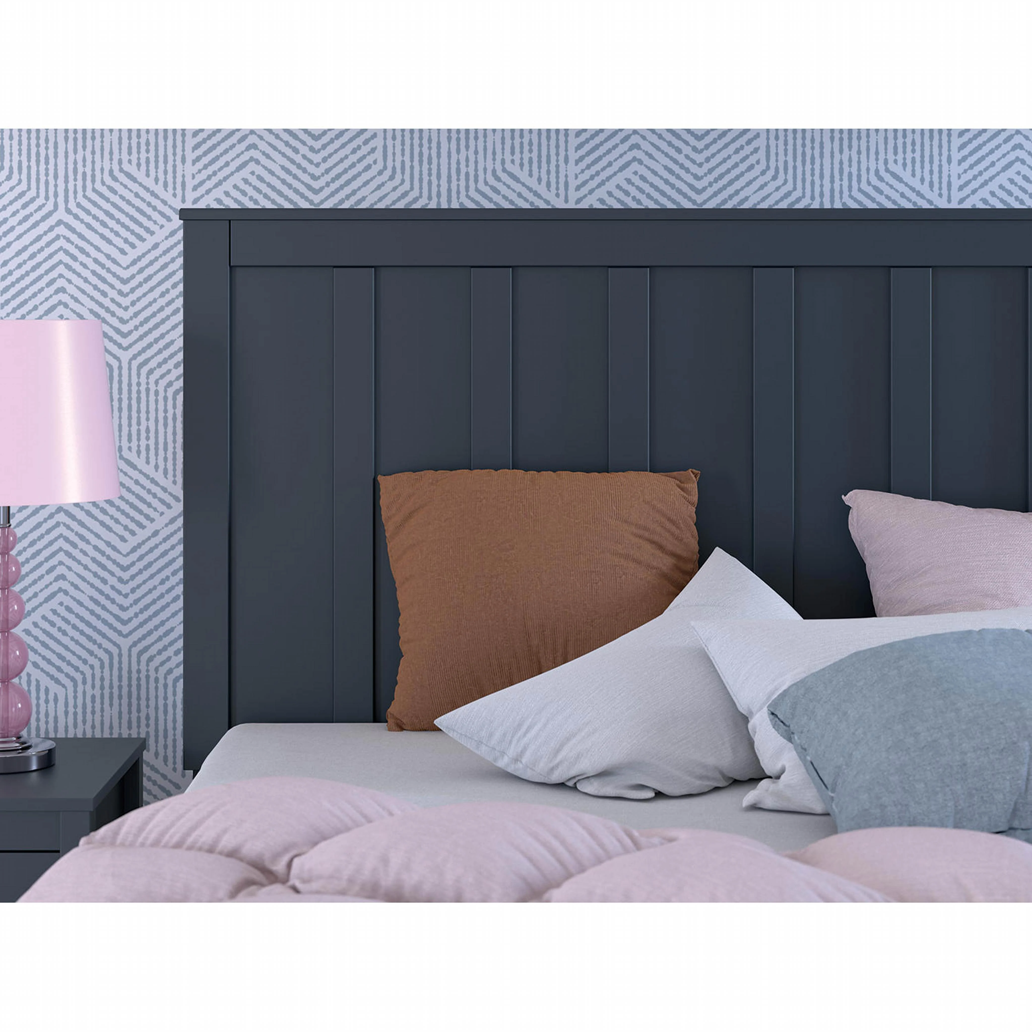 Simmenfort Panel Headboard - Image 9