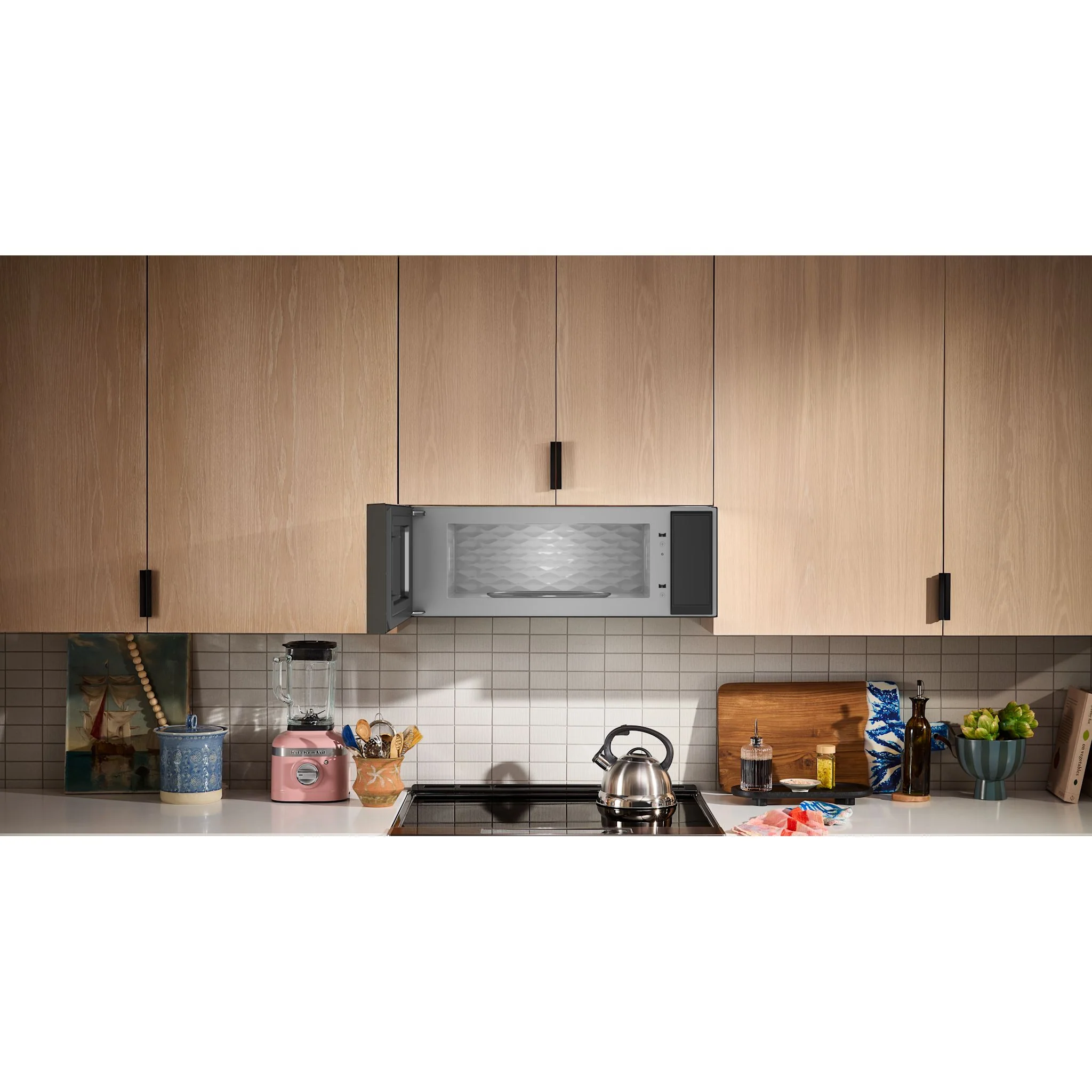 KitchenAid Smart Low Profile Microwave Hood Combination with Dual Fan Ventilation - Black Ore (YKMML550RBE) - Image 5