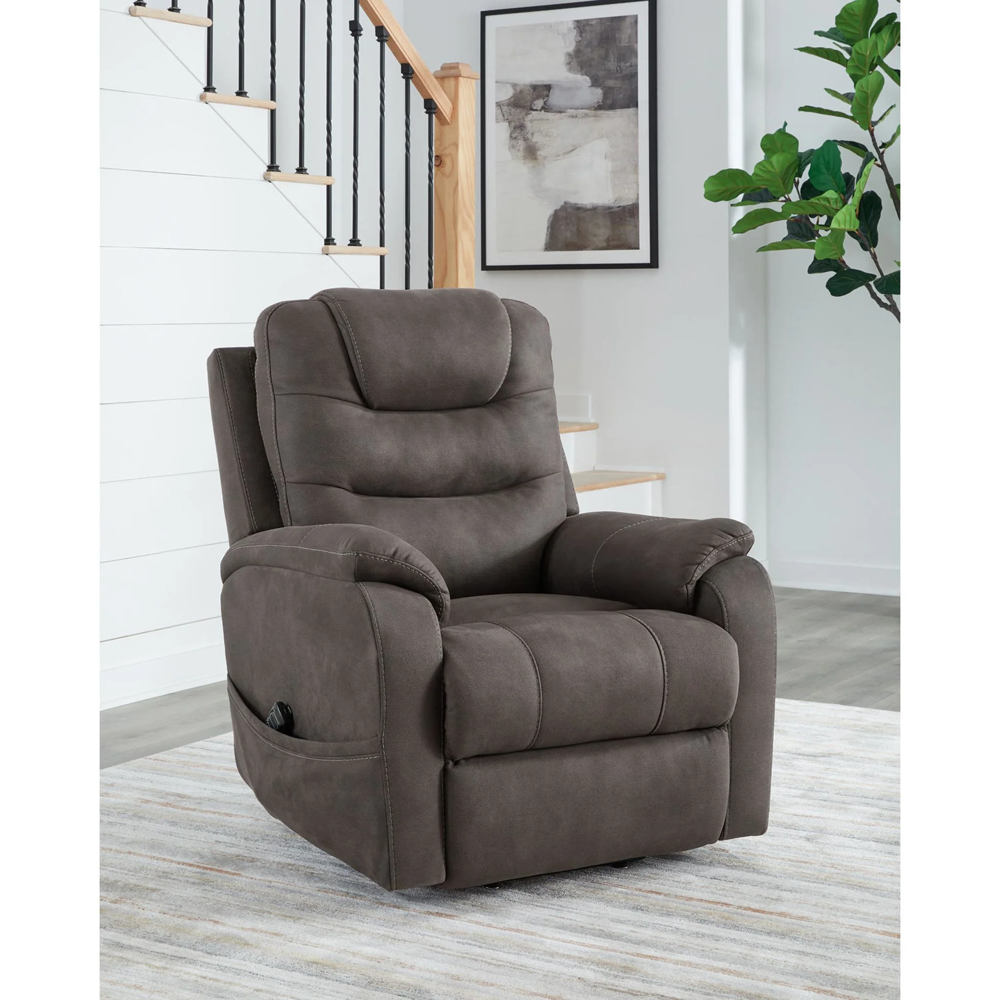 Snowfield Power Lift Recliner - Image 2