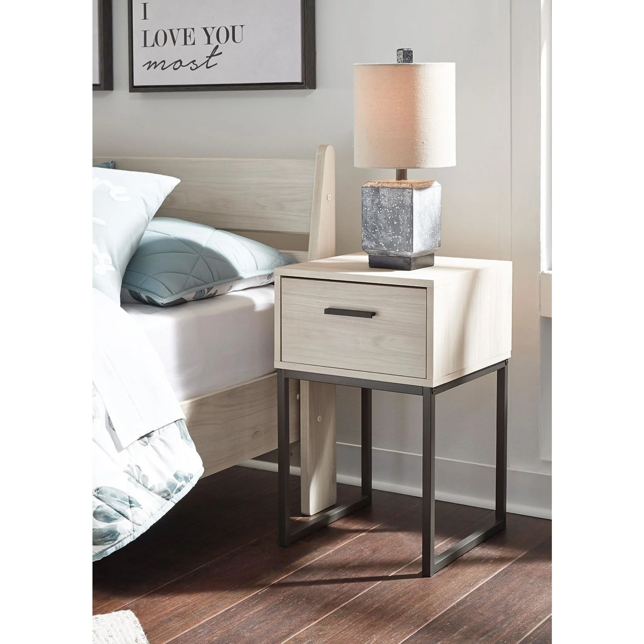 Socalle Nightstand - Image 6