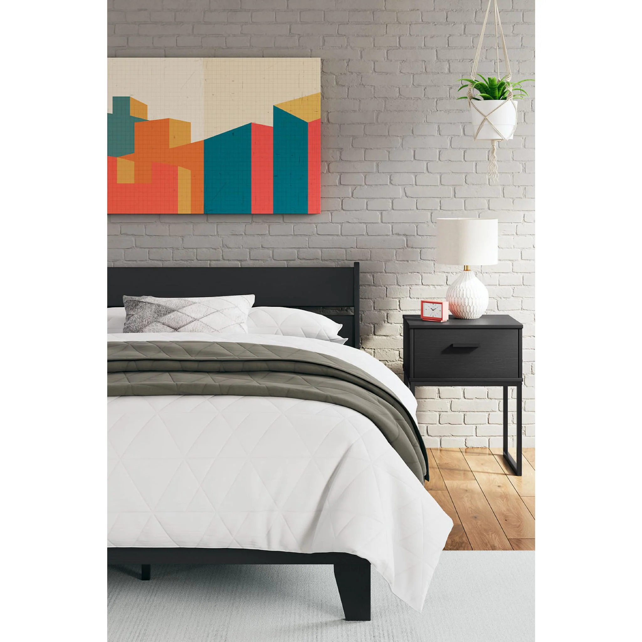 Socalle Panel Bed - Image 27