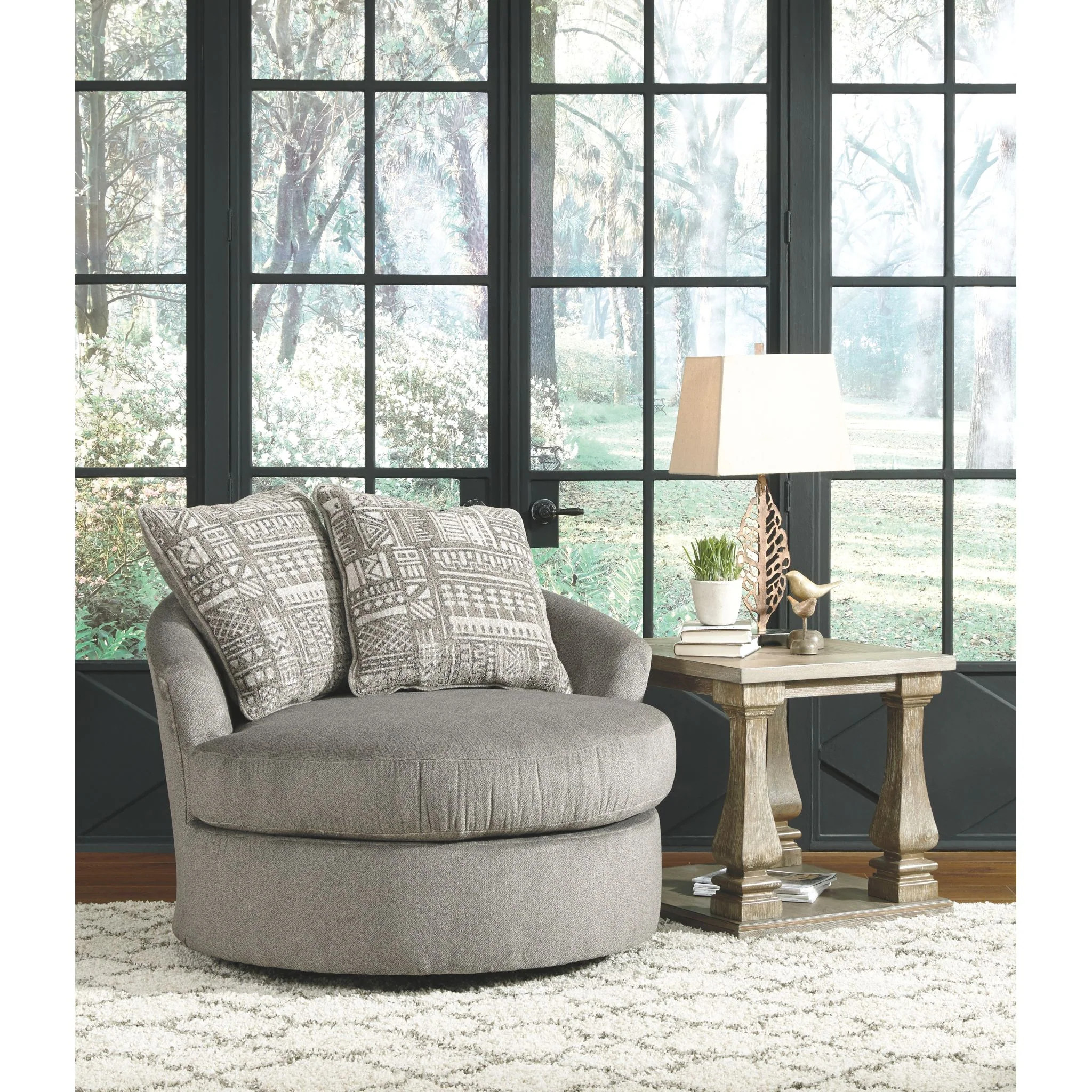 Soletren Swivel Accent Chair - Image 2