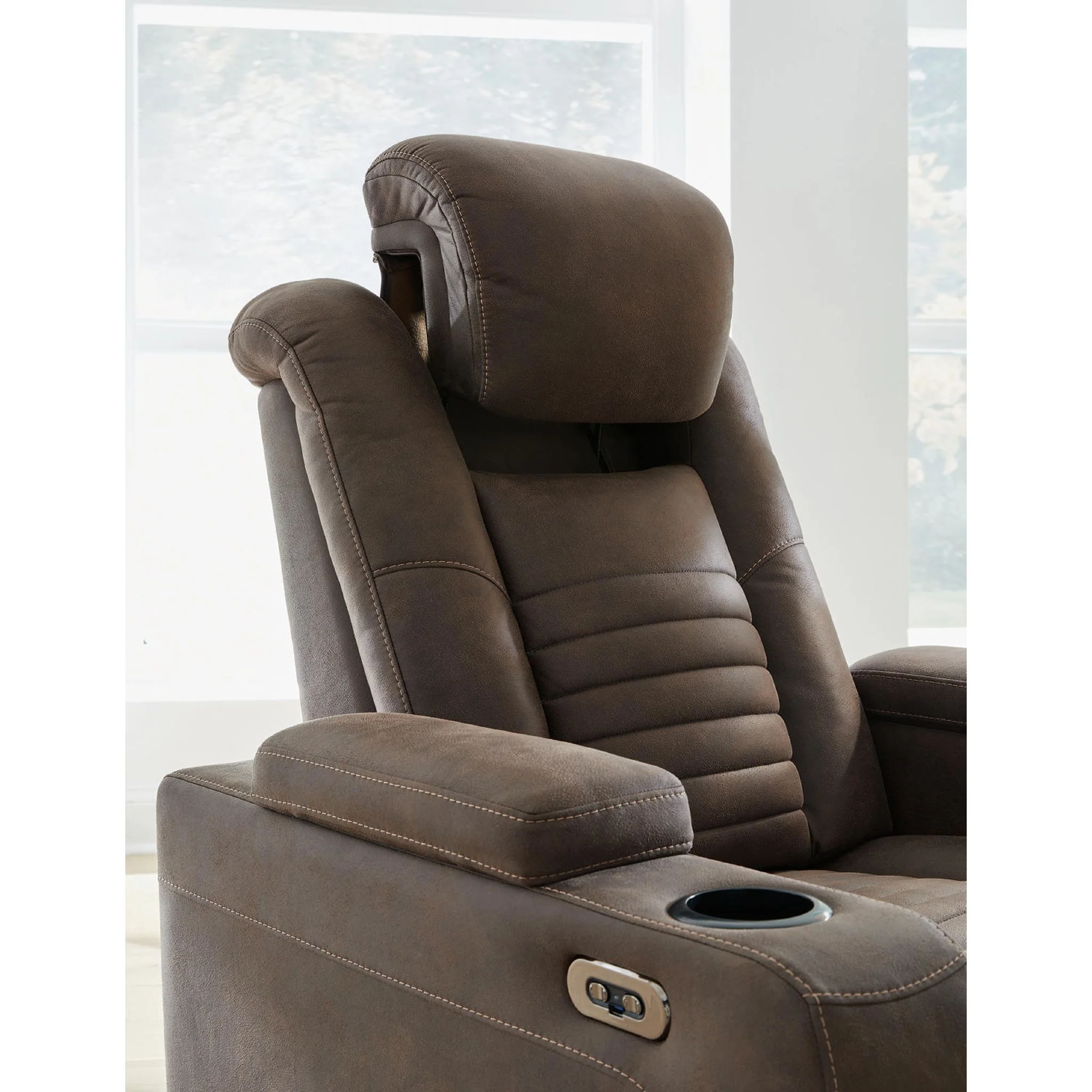 Soundcheck Power Recliner with Adjustable Headrest - Image 9