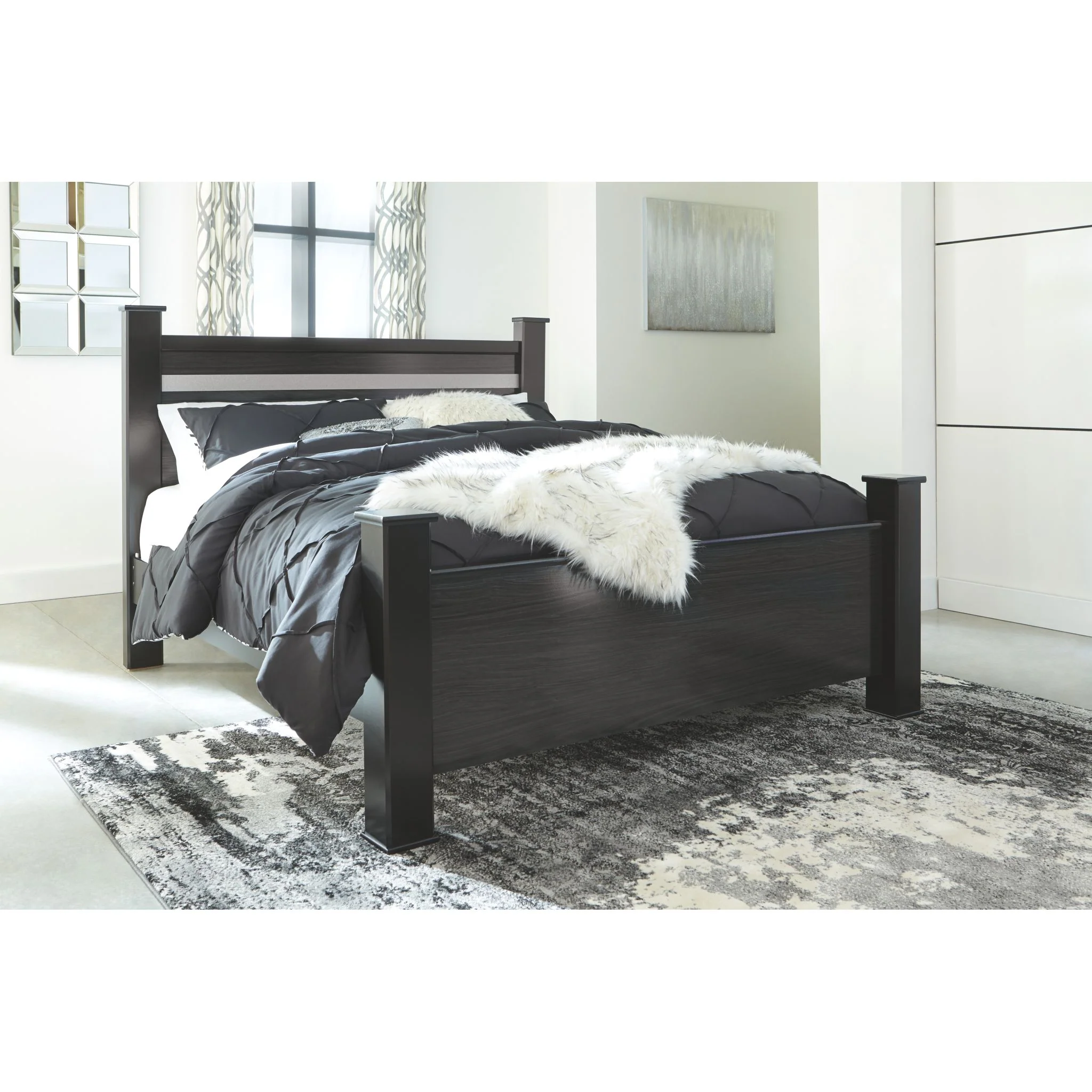 Starberry 5 Piece King Panel Bedroom - Image 3