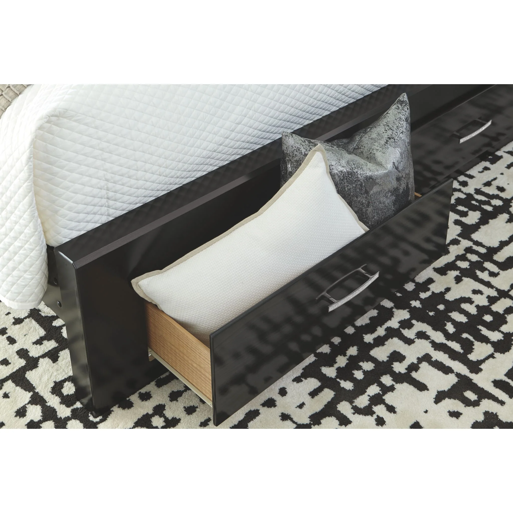 Starberry Storage Bed - Image 10