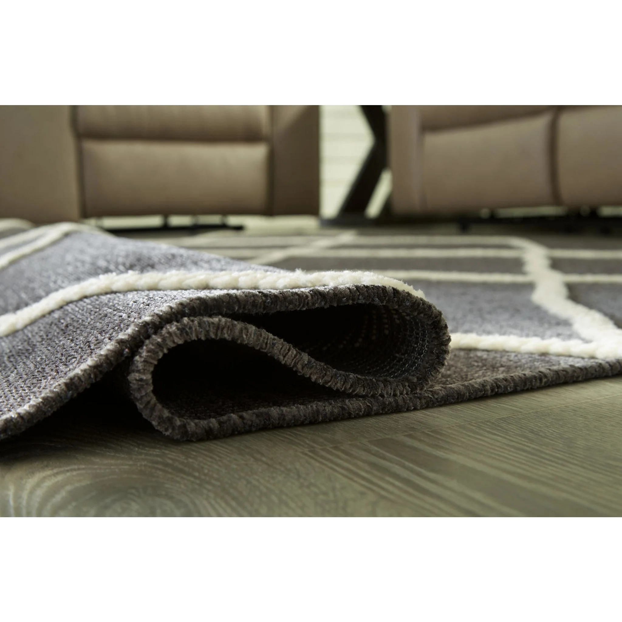 Stardo Area Rug - Image 3