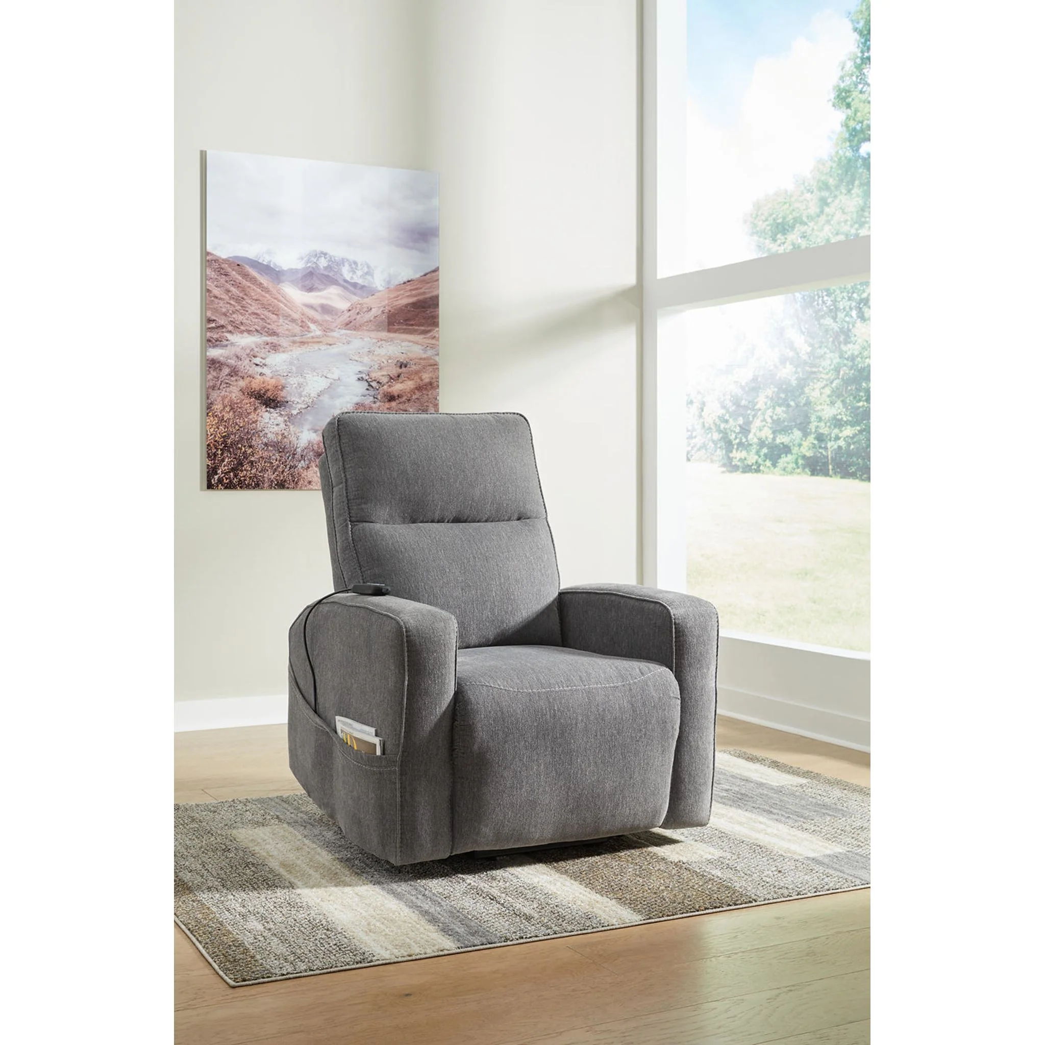 Starganza Power Lift Recliner - Image 2