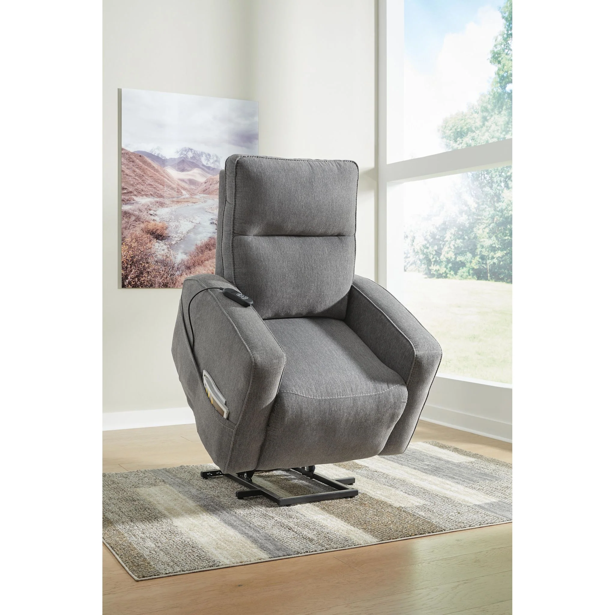 Starganza Power Lift Recliner - Image 23