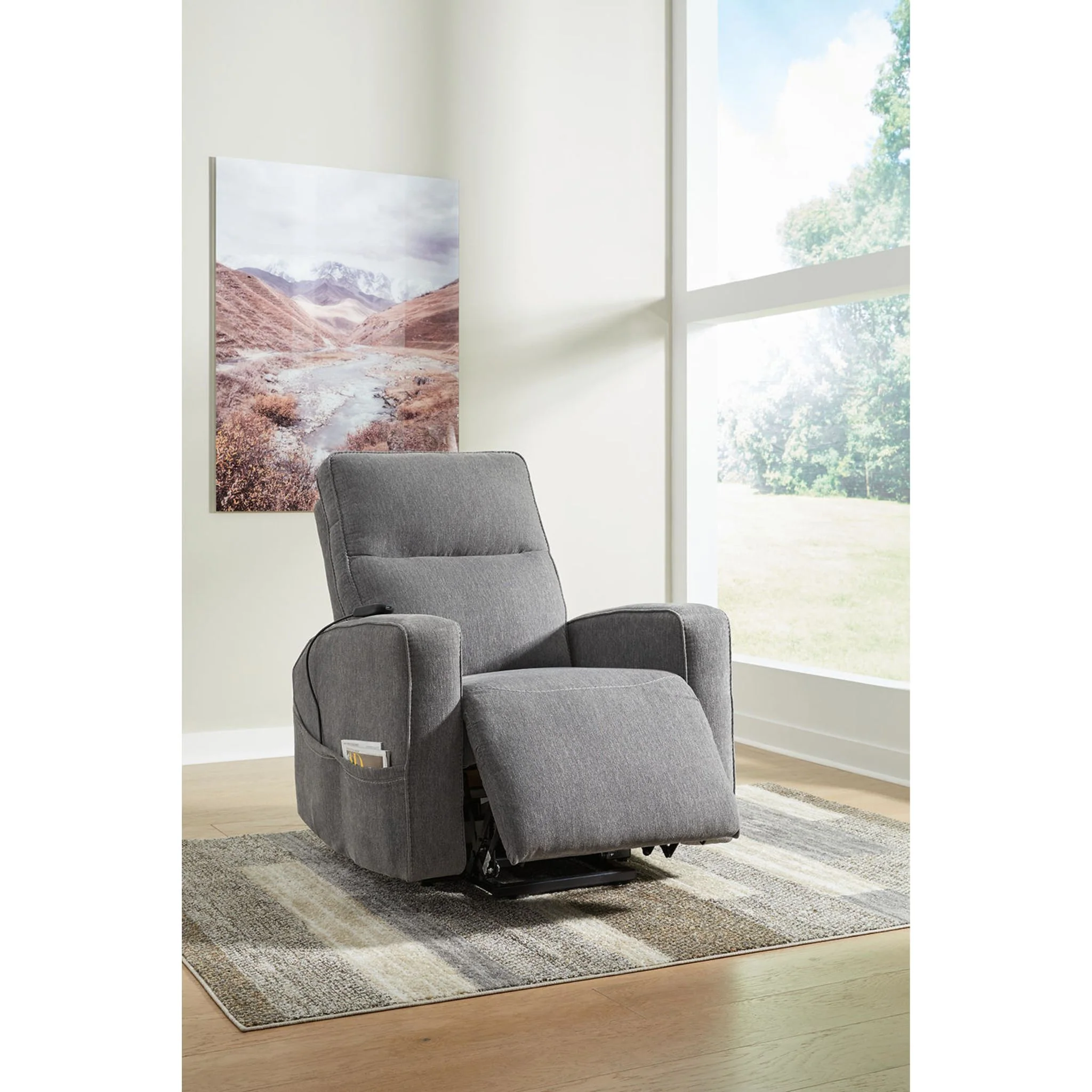 Starganza Power Lift Recliner - Image 5