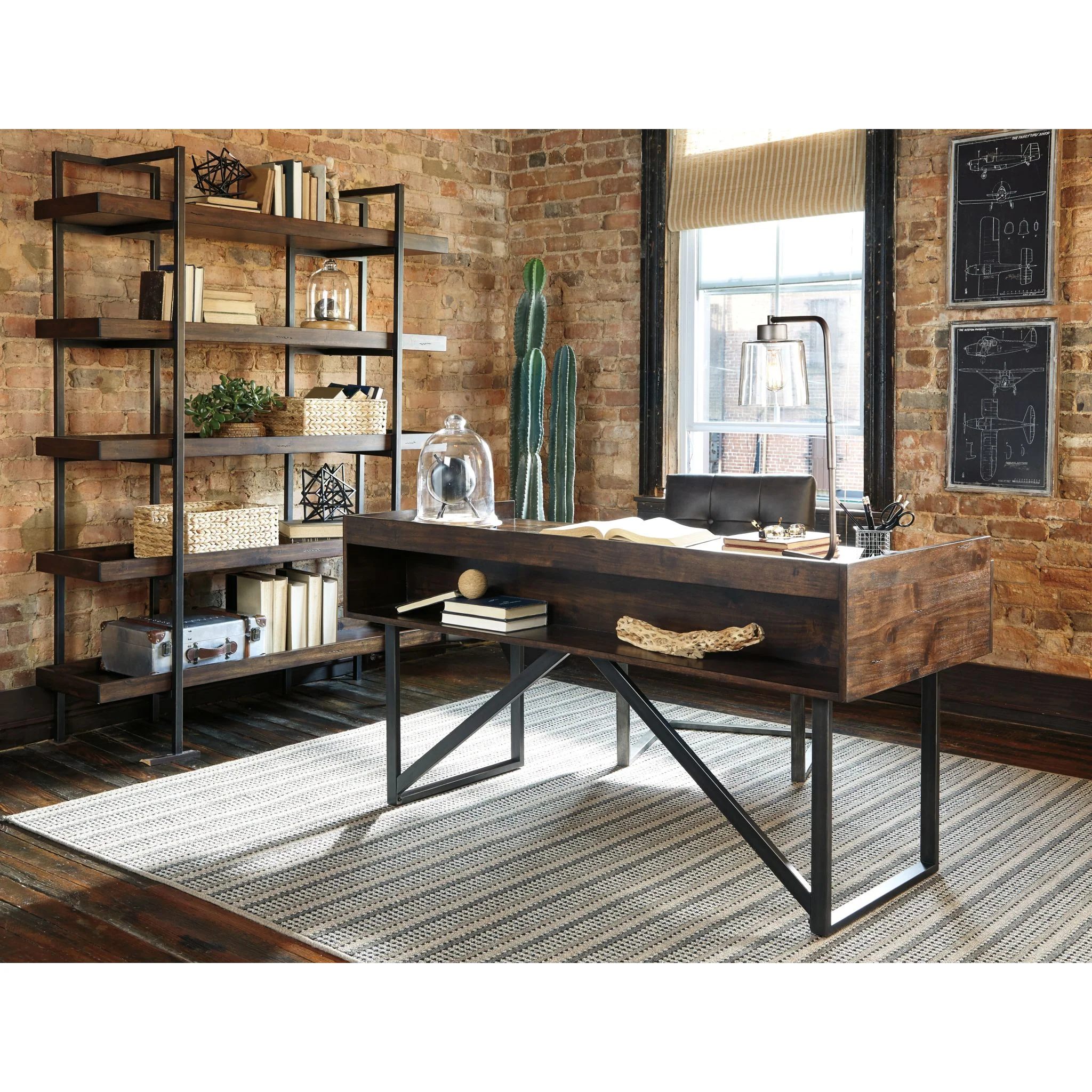 Starmore Desk - Image 4