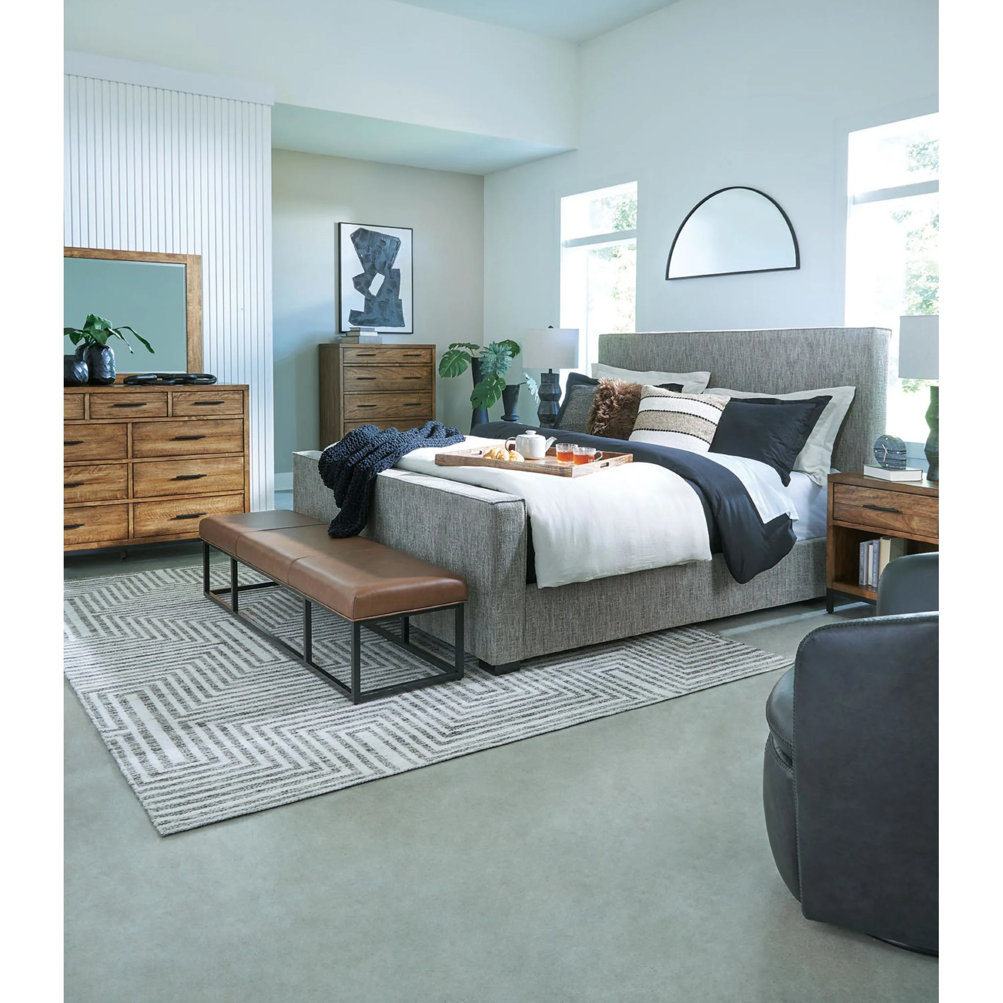Steenlage-Exclusive 5 Piece King Upholstered Bedroom - Image 8