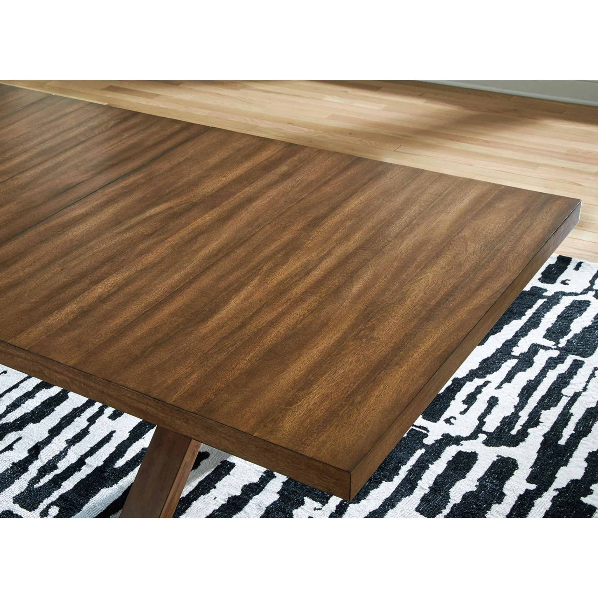 Steenlage-Exclusive Dining Set - Image 4
