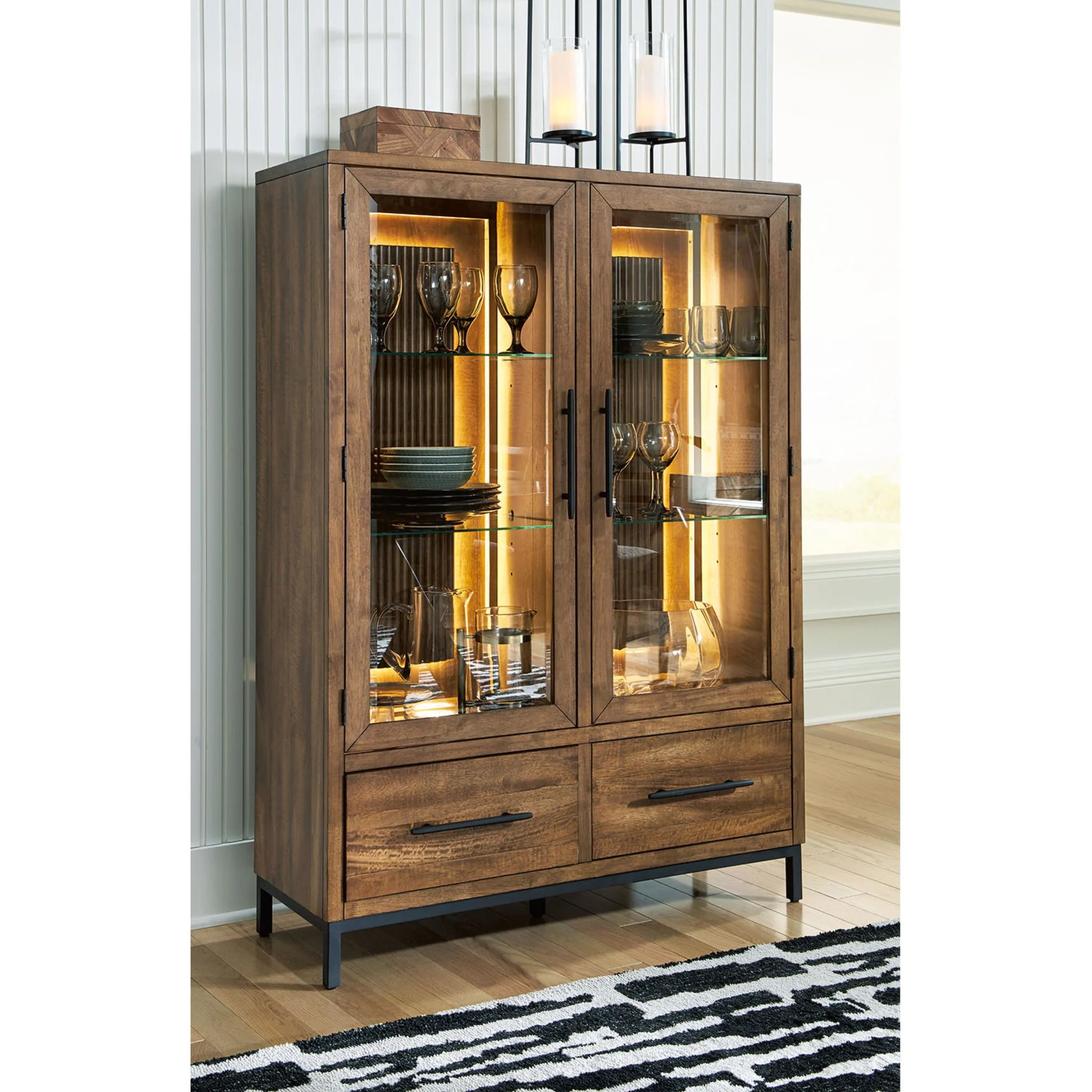 Steenlage-Exclusive Display Cabinet - Image 2